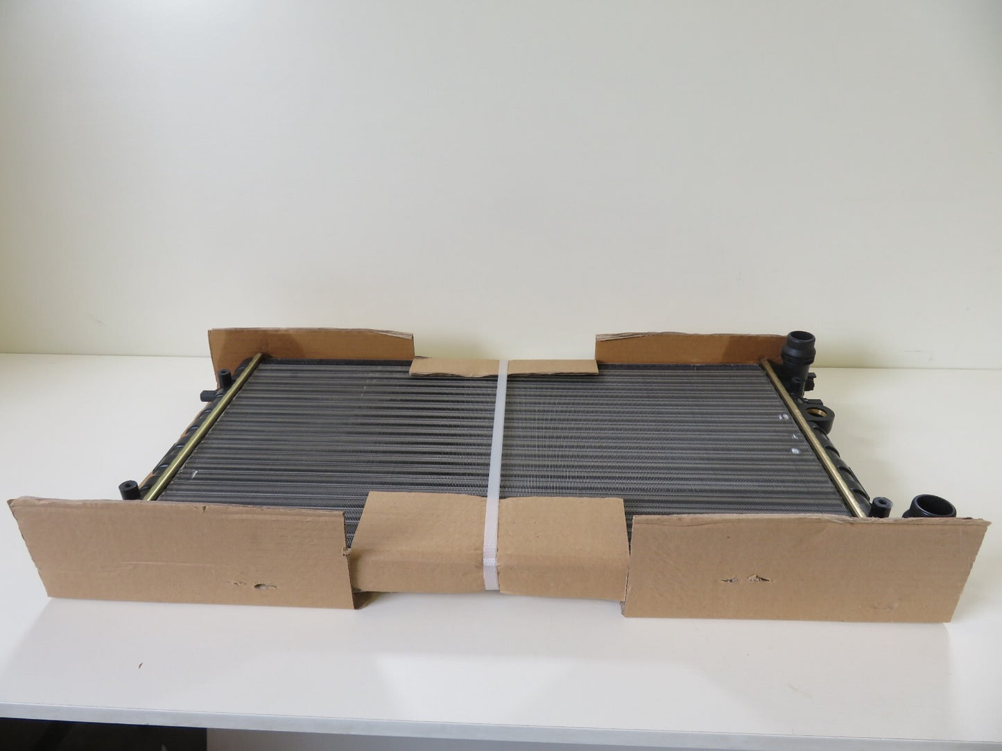 ENGINE COOLING RADIATOR FOR VW BEETLE VWA2174 1999-2004