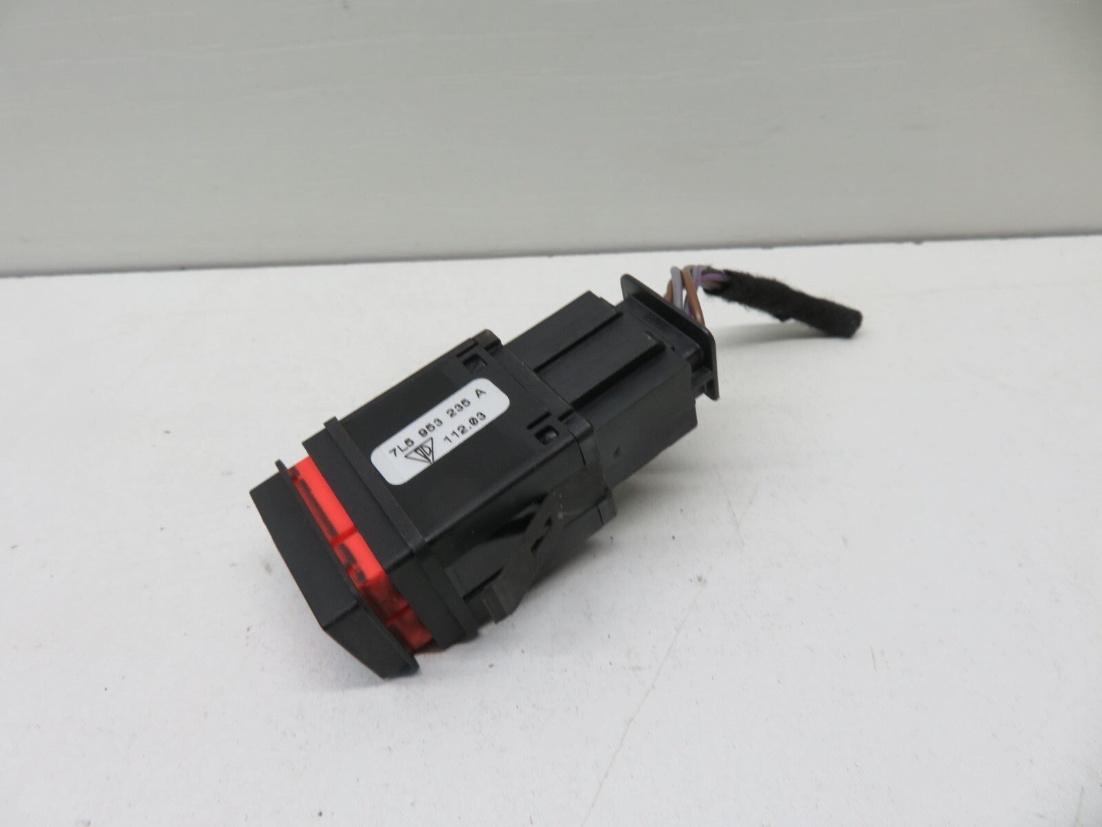 PORSCHE CAYENNE 955 HAZARD SWITCH 7L5953235A 2003-2006 1721-20