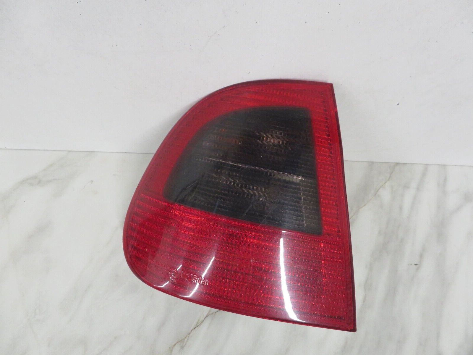 SEAT CORDOBA NS PASSENGER REAR OUTERTAIL LIGHT  1993-2002  MIX1458-2