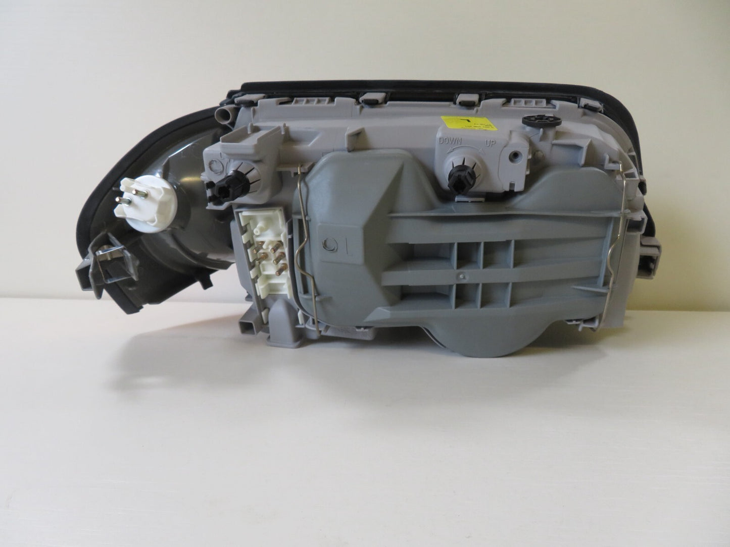 NS PASSENGER LH BOSCH HEADLIGHT 0301036201 FOR MERCEDES C CLASS 1993-2000 #RMS