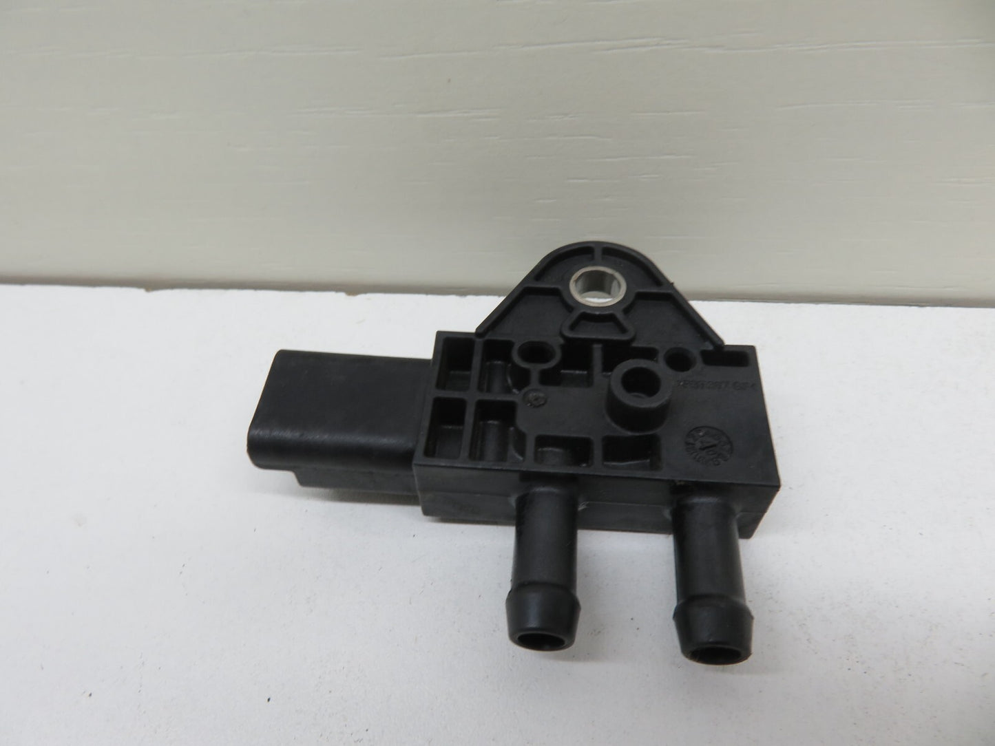 CITROEN C5 X7  DPF FILTER PRESSURE SENSOR 9662143180 2008-2015 1528