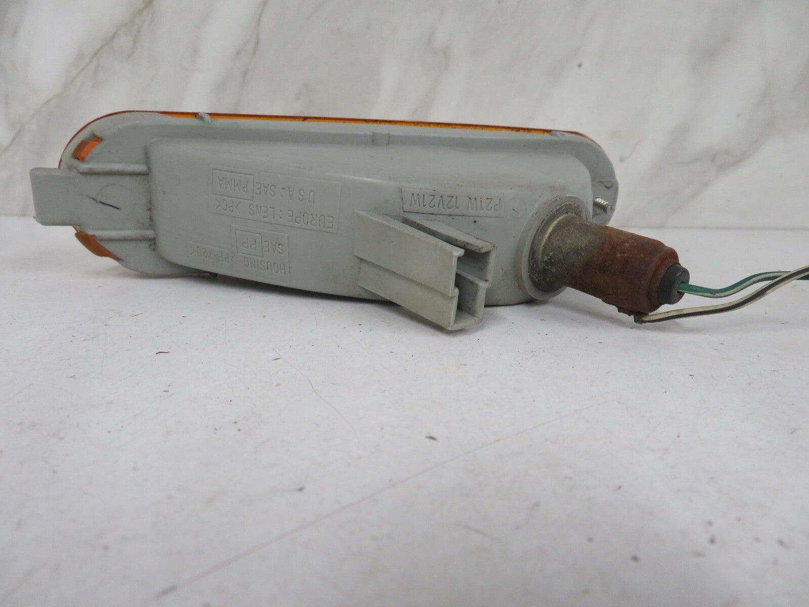 DAIHATSU CHARADE G200 NS PASSENGER FRONT INDICATOR LIGHT 1993-2000 1424-18