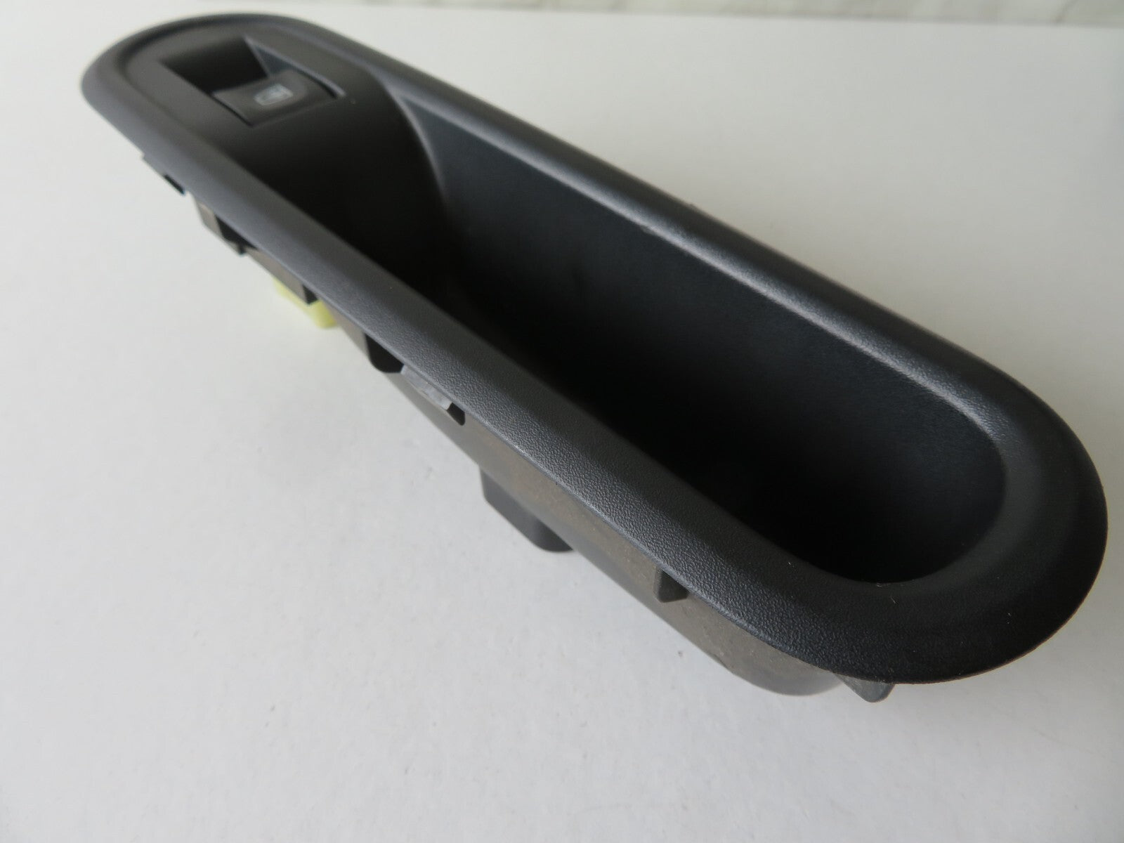 RENAULT TWINGO NS PASSENGER WINDOW SWITCH 809603714R 2014-2017 AMS1558