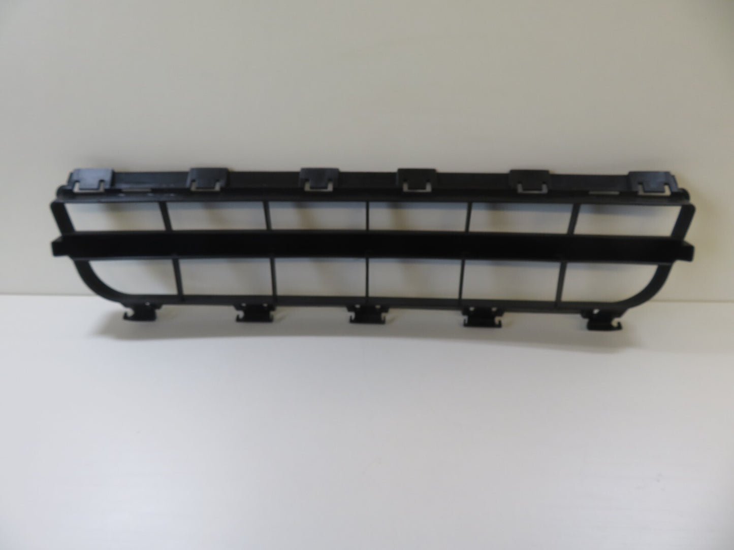FRONT LOWER BUMPER GRILLE FOR RENAULT CLIO CAMPUS 2006-2010