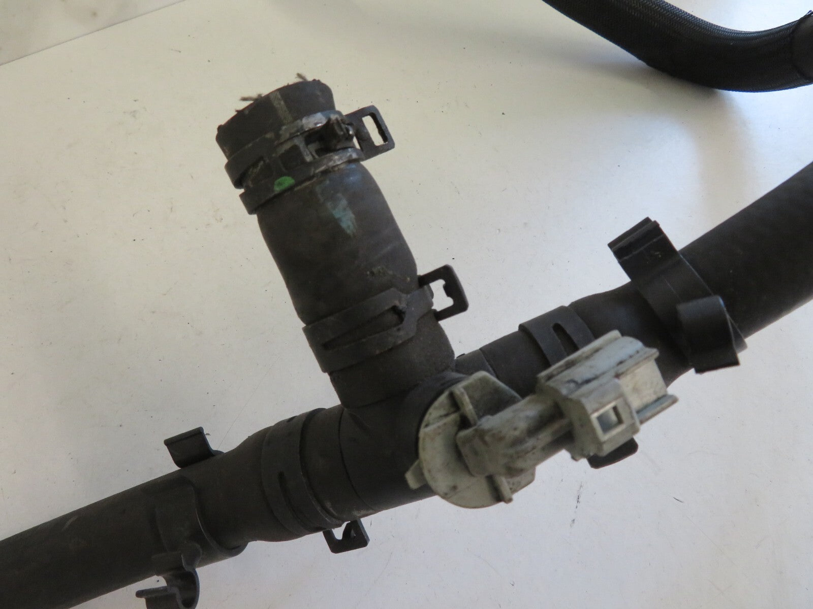 JAGUAR XF X250 VACUUM PIPE 2008-2016 1241-17