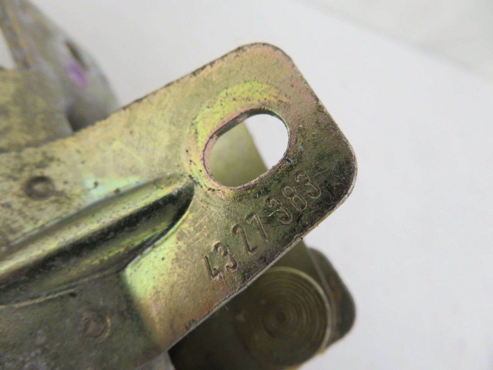 SAAB 93 9-3 CONVERTIBLE TAILGATE BOOT LOCK CATCH 4327383 1998-2001 1617-11