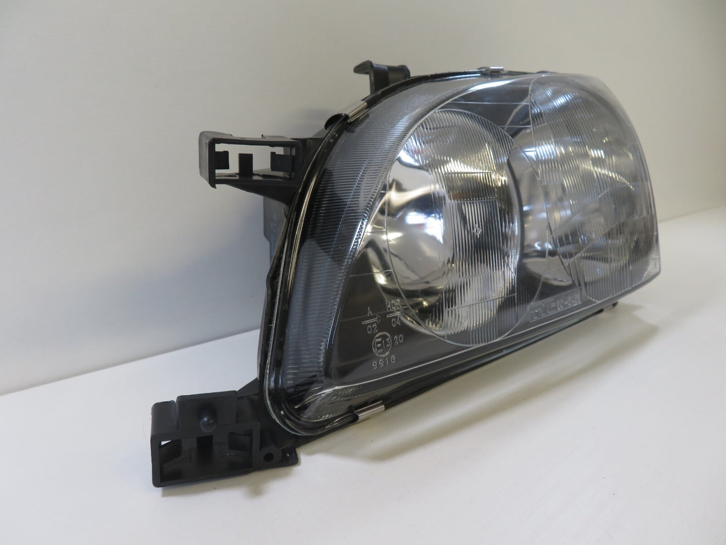 NS PASSENGER LH HEADLIGHT TYC 20-5458-08-2B FOR TOYOTA AVENSIS 1997-2000 #RMS