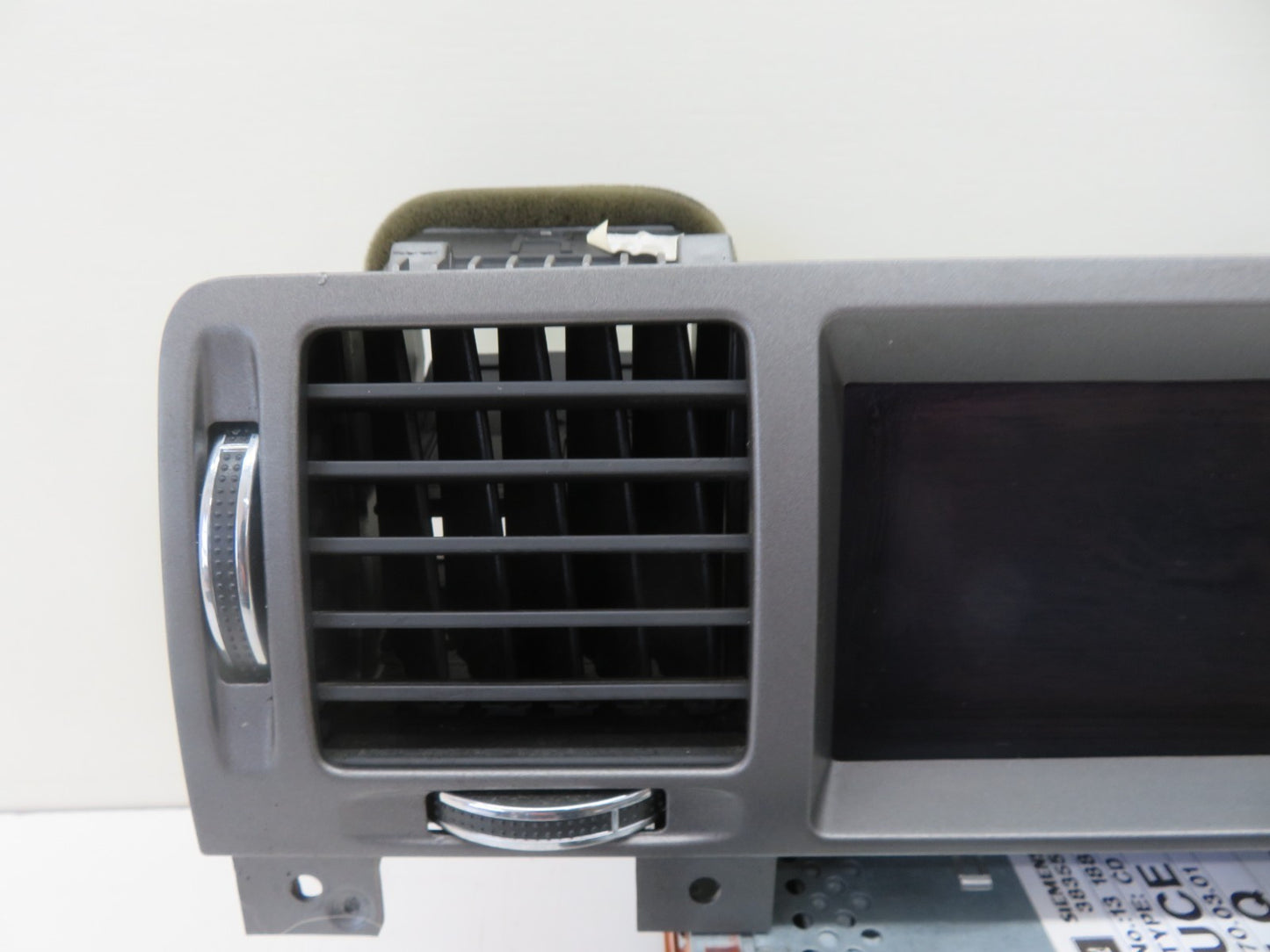 VAUXHALL VECTRA C HEAD UNIT WITH DISPLAY 13188477 24461297 2002-2008 KF55-3