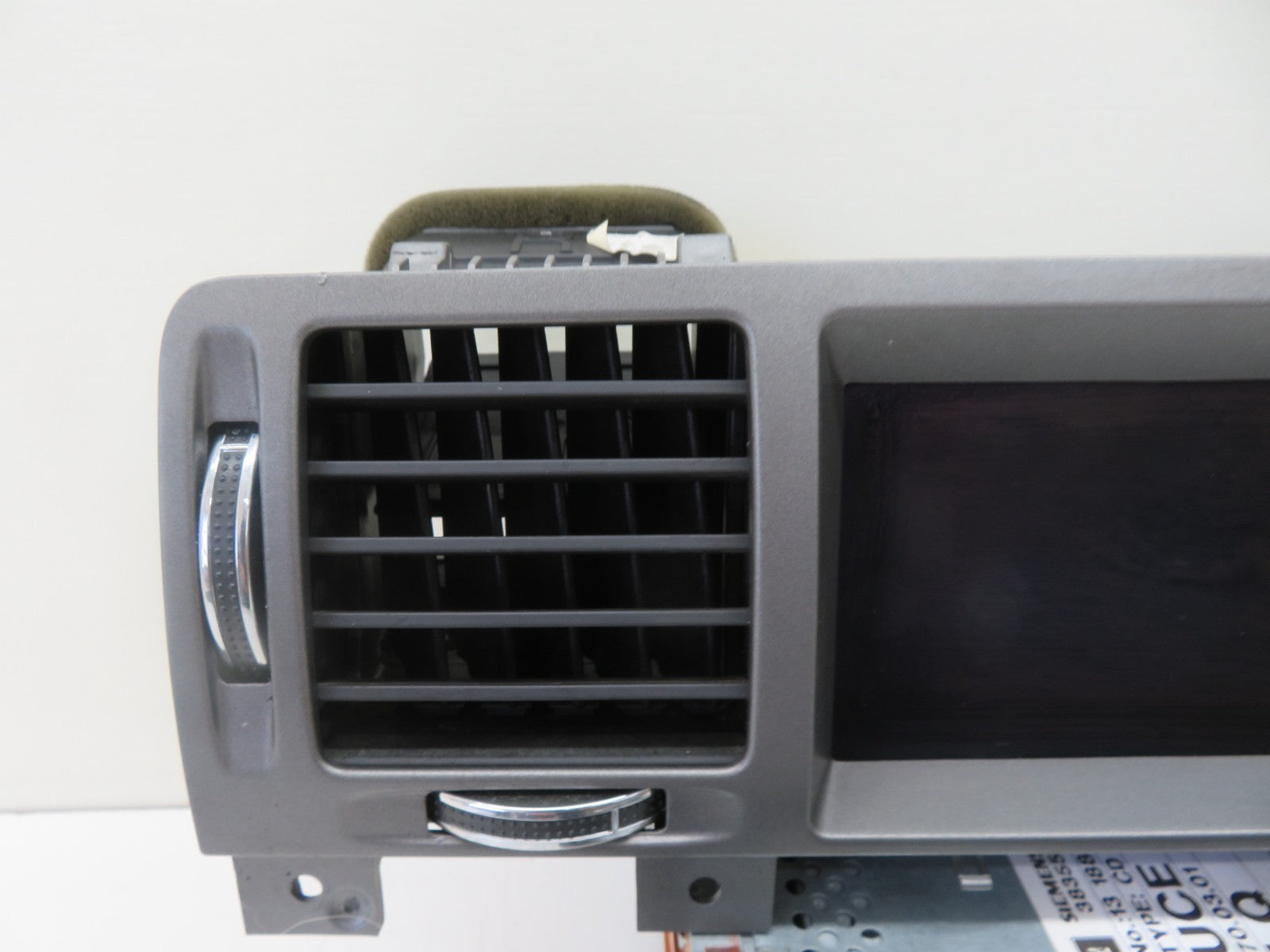 VAUXHALL VECTRA C HEAD UNIT WITH DISPLAY 13188477 24461297 2002-2008 KF55-3