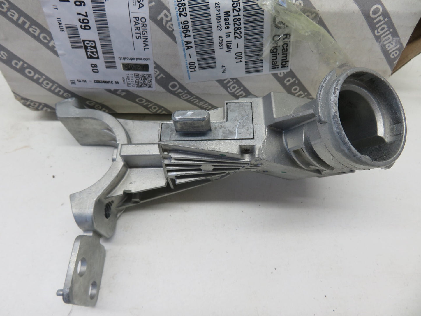 PEUGEOT BIPPER IGNITION SWITCH BODY 1679984280 STEERING LOCK 2008-2015 1711-9