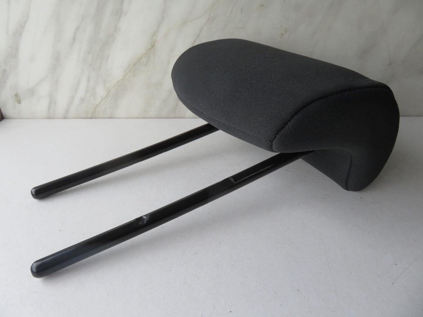 RENAULT LAGUNA ESTATE REAR CLOTH HEAD REST LEFT/RIGHT 2001-2005 A1345-4