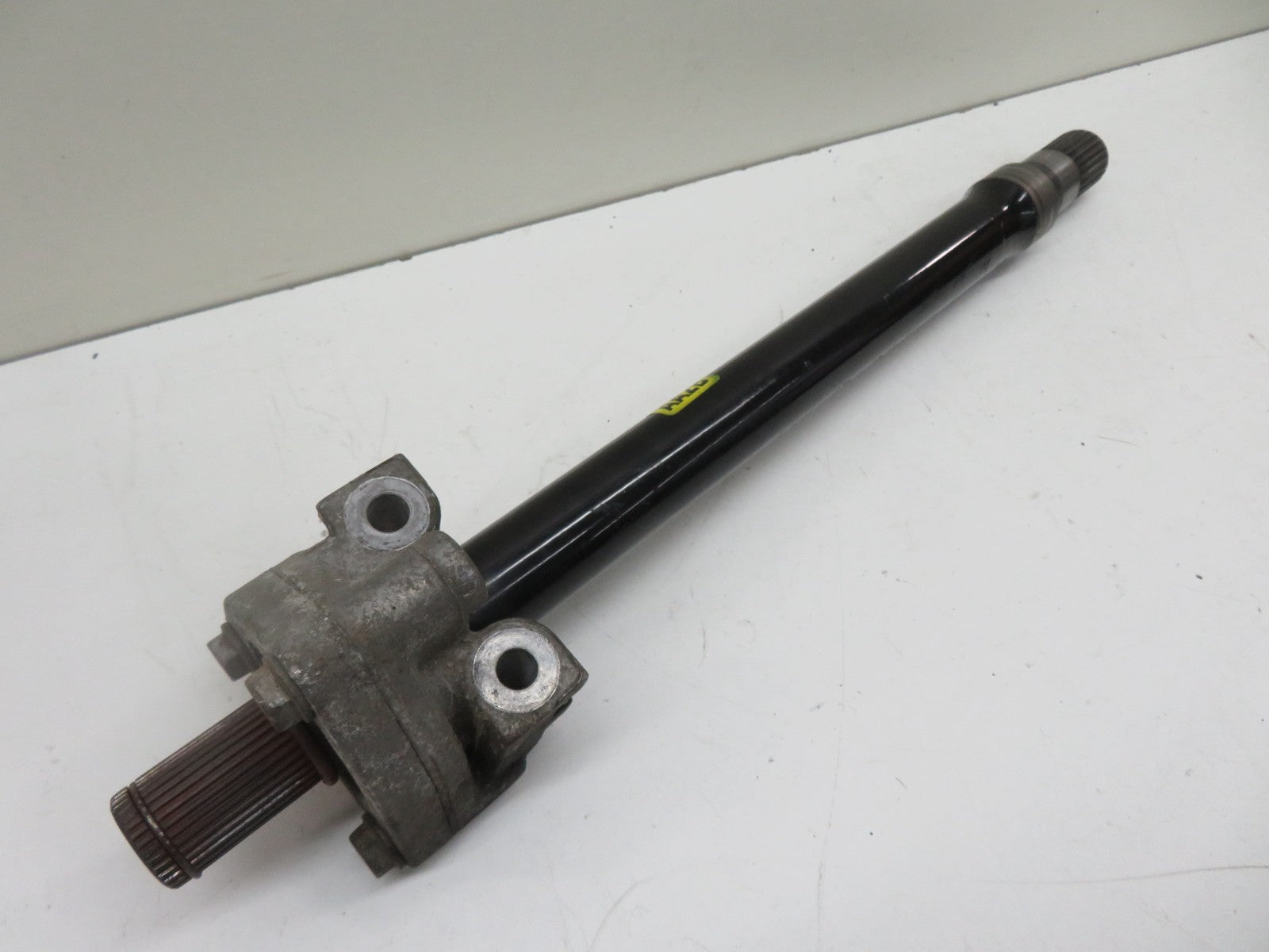 VAUXHALL MOKKA 1.7 CDTI OS DRIVER SIDE IDLER SHAFT 13101631 2012-2016 1147-1