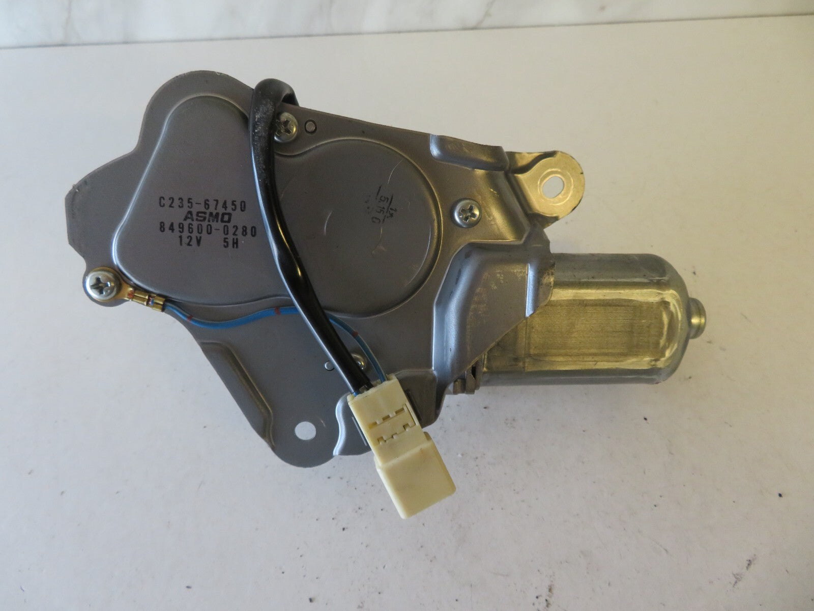 MAZDA 5 REAR WIPER MOTOR C235-67450 2005-2010 AMS1547