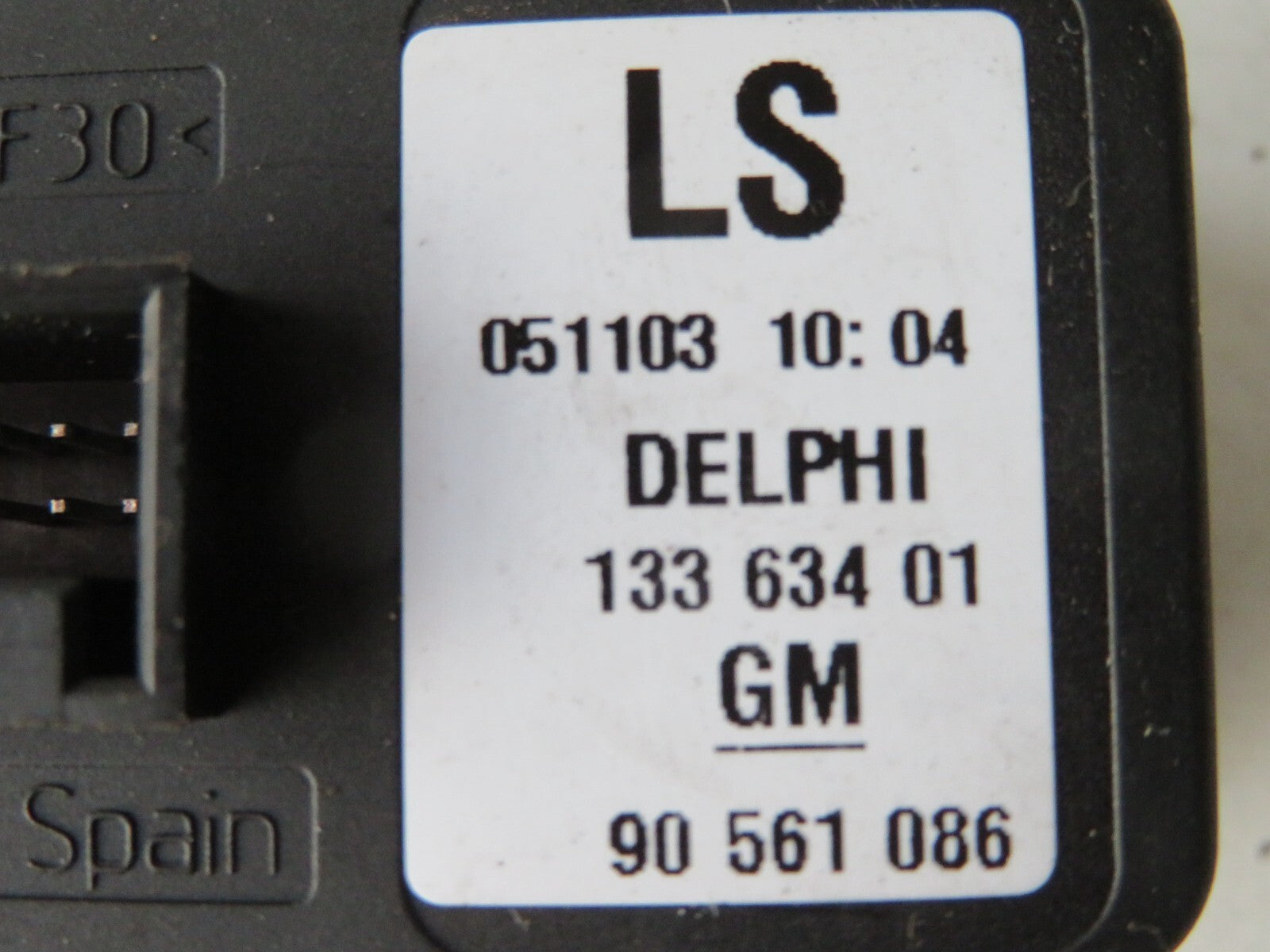 VAUXHALL ZAFIRA A OS DRIVER WINDOW SWITCH 90561086 1999-2005 MIXA1517-10