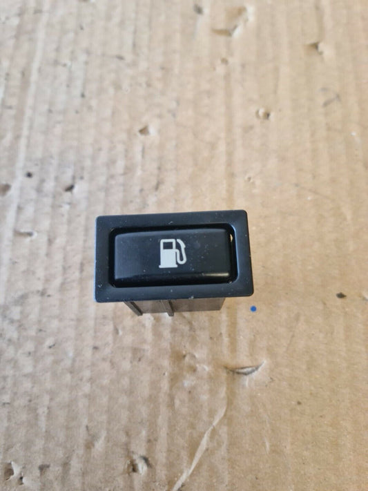 TOYOTA AVENSIS PETROL CAP SWITCH 2007-2009  WV09