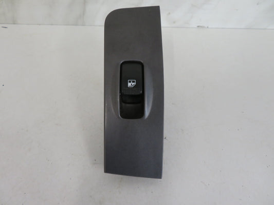 HYUNDAI MATRIX NSR WINDOW SWITCH 93580-17500 2001-2010 HYMIX1411-15