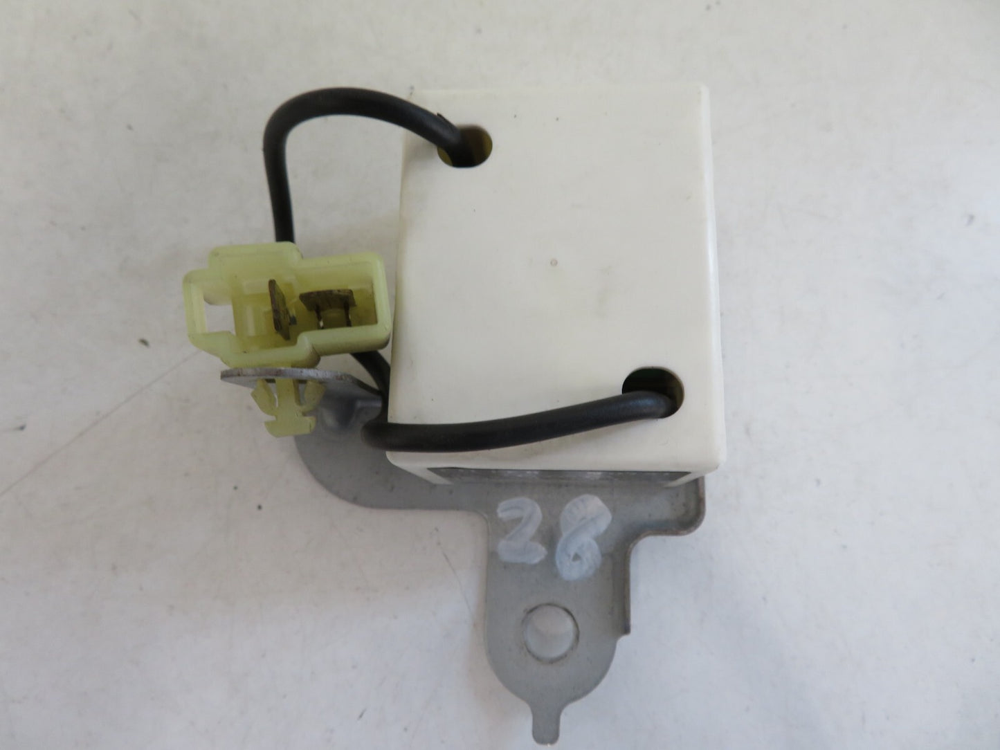 TOYOTA MR2 MK2 SW20 NOISE FILTER RELAY 90980-05179 AM1206-28