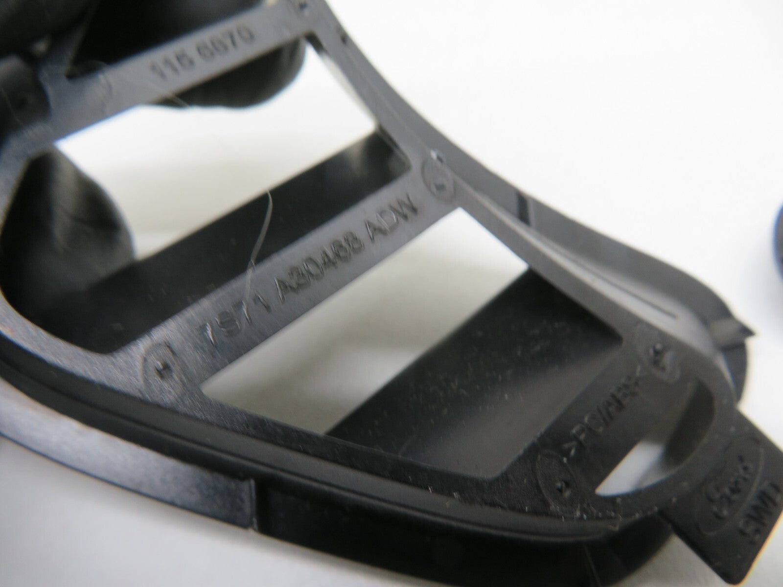 FORD MONDEO MK4 DASHBOARD AIR VENTS 2007-2014 1736-19