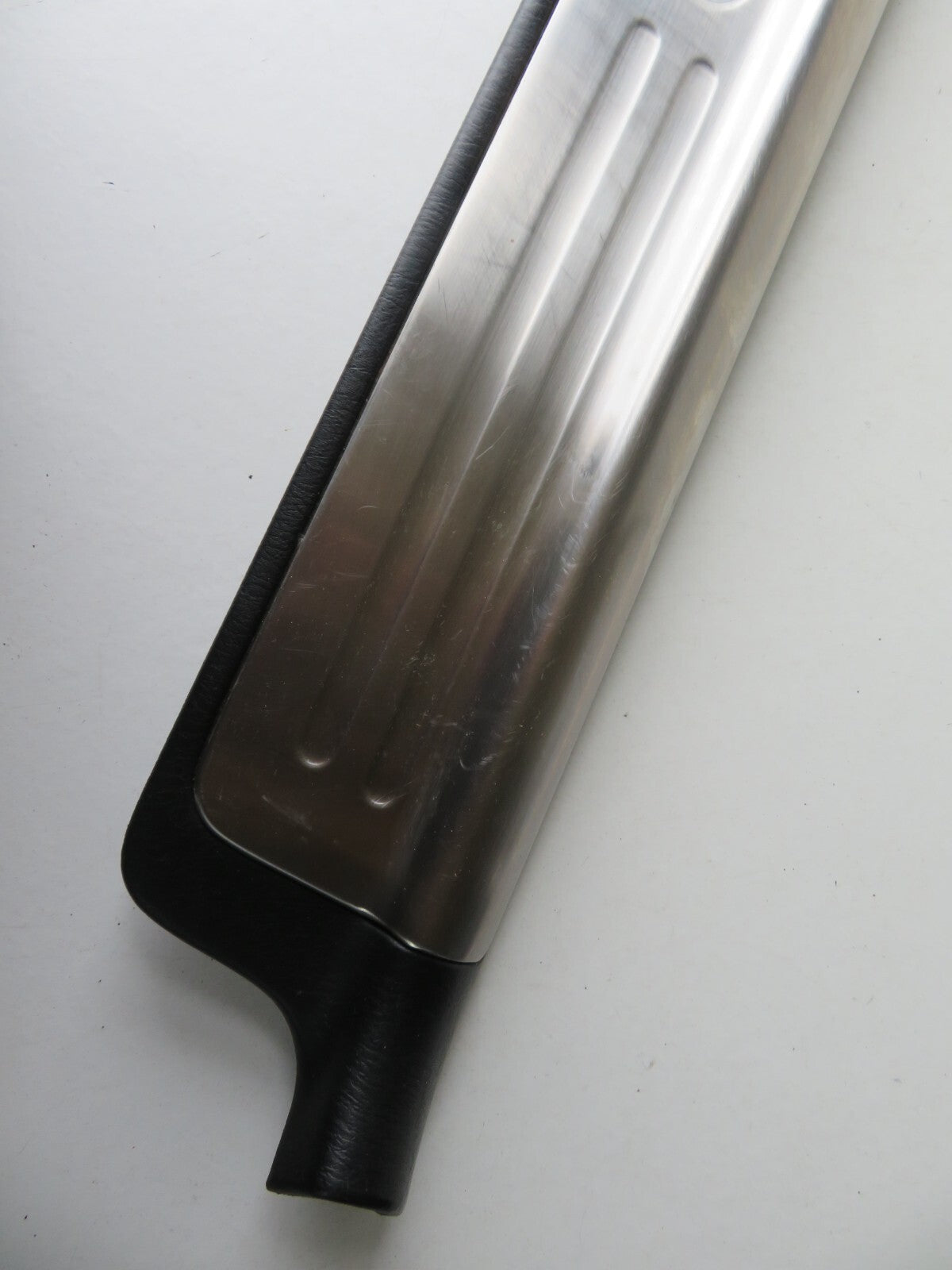 MAZDA MX5 MX-5 MK2 INTERIOR KICK PANEL SILL TRIMS PAIR 1998-2005