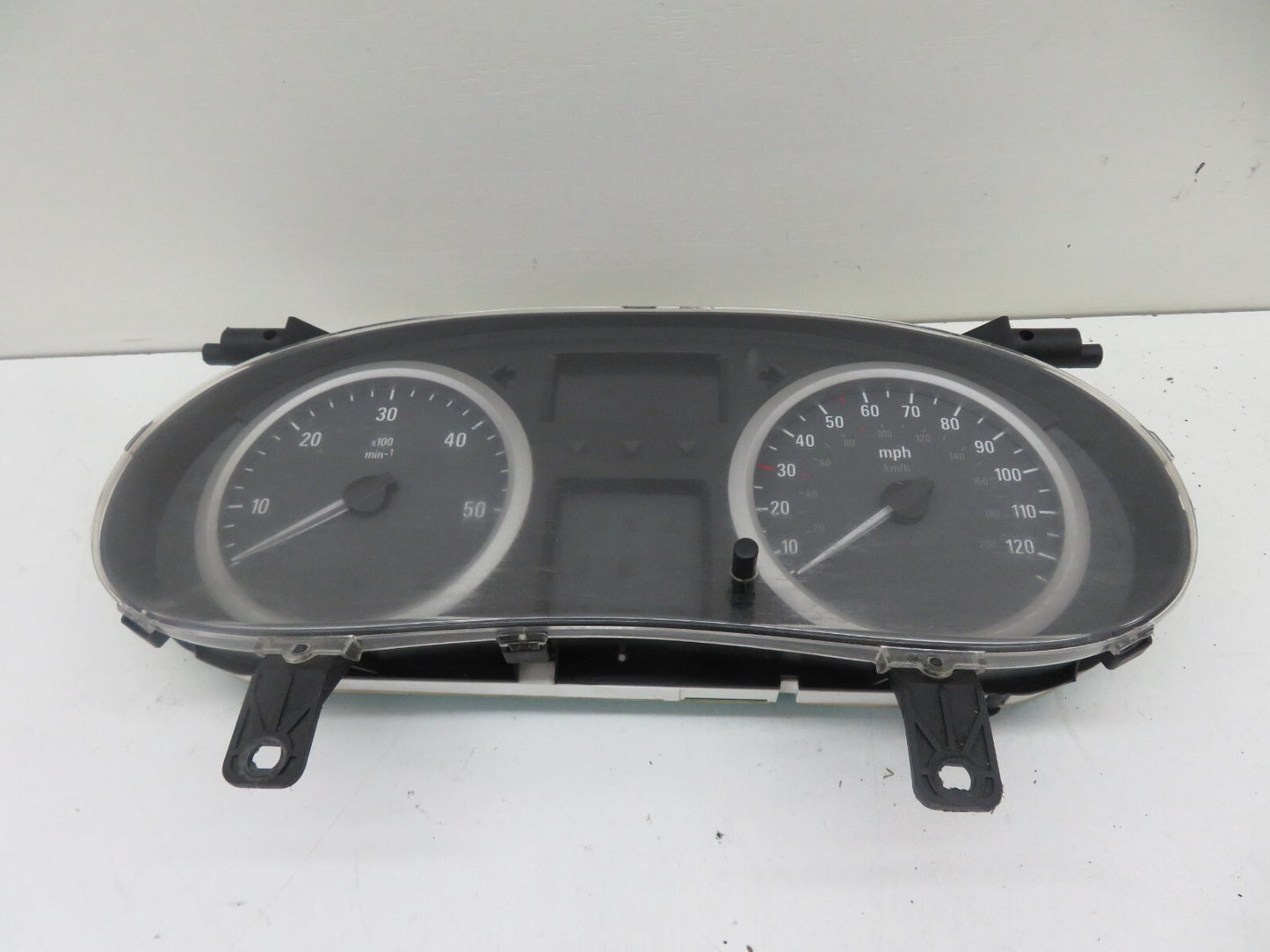 VAUXHALL VIVARO INSTRUMENT SPEEDO CLUSTER 8200279057 2007-2014 1138-8