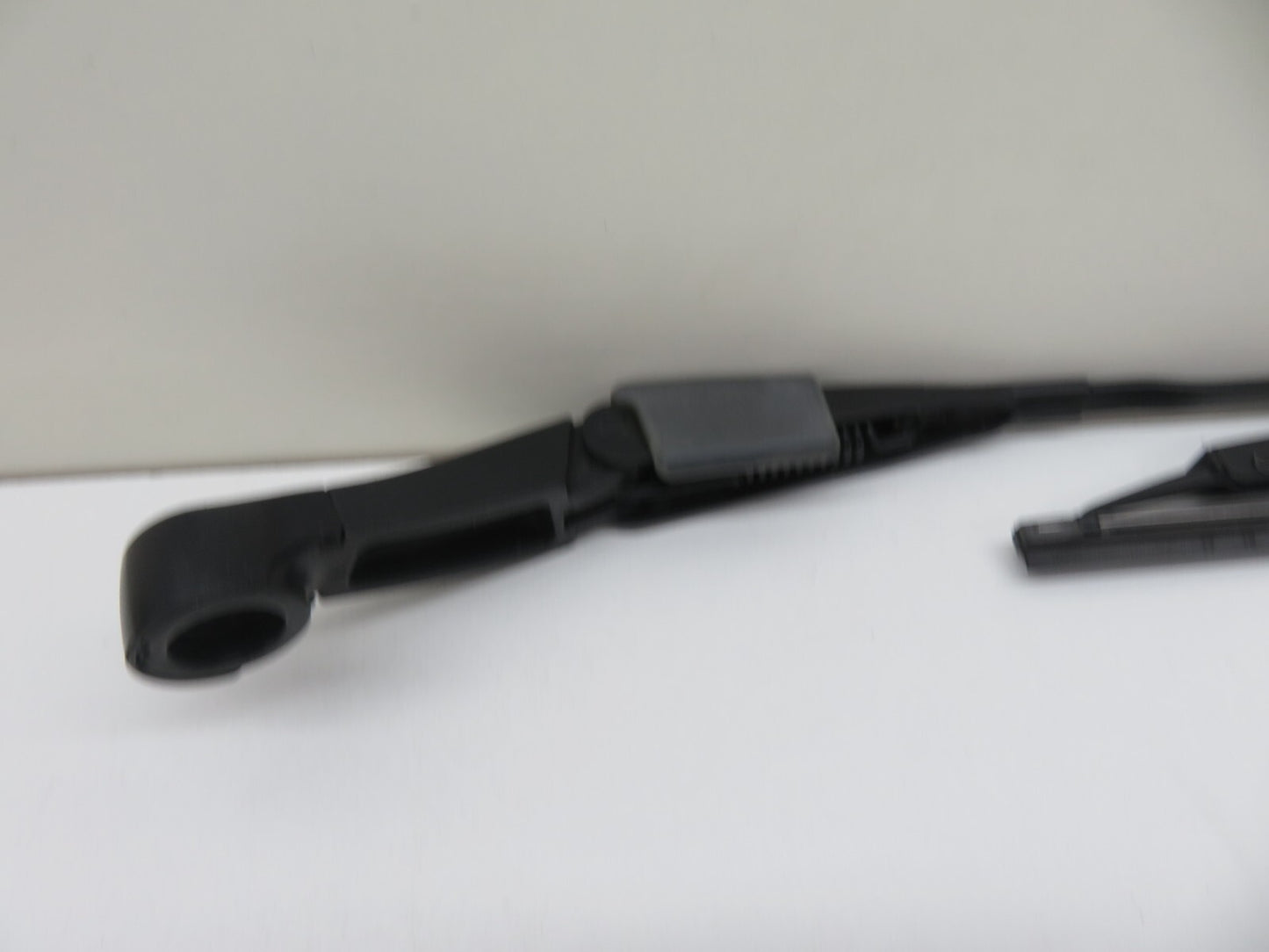 HONDA CRV MK2 REAR WIPER ARM 2002-2006 #1211-24