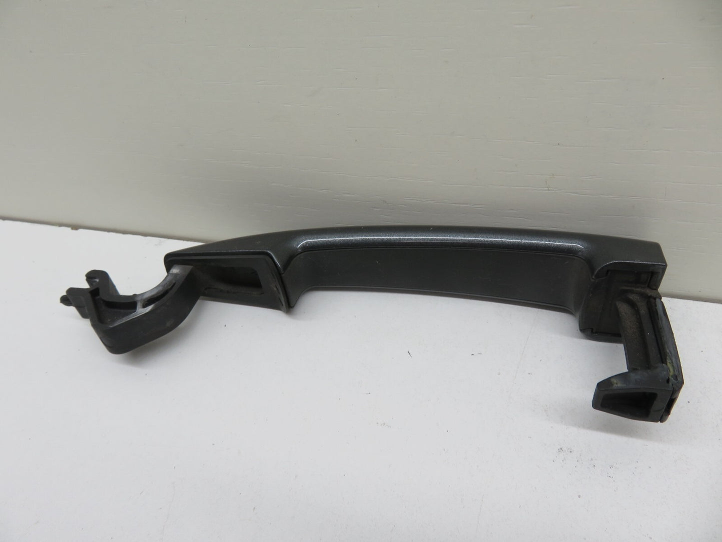 PEUGEOT 3008 OS DRIVER EXTERNAL DOOR HANDLE GREY 2008-2016 1338-10