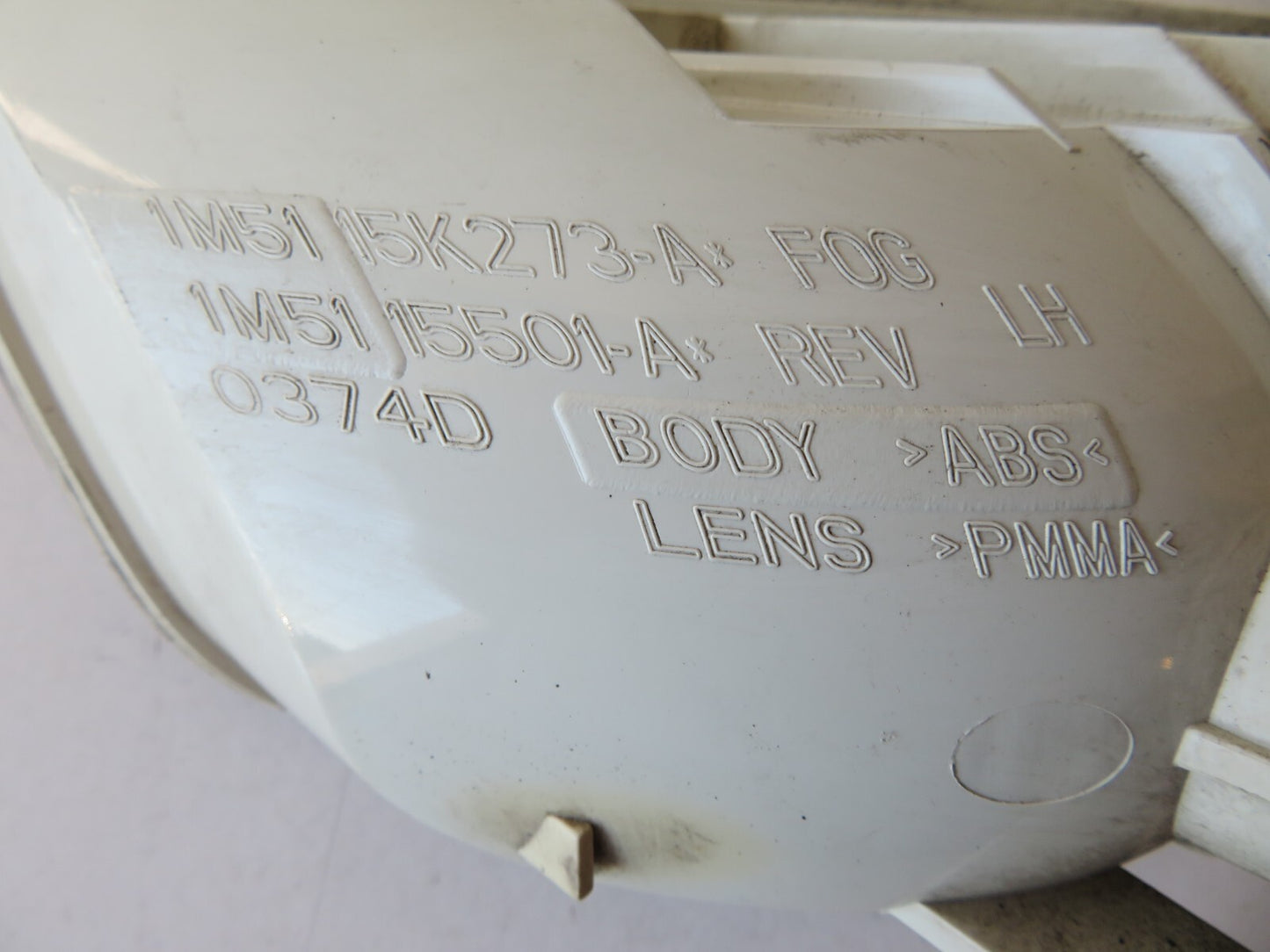 FORD FOCUS MK1 REAR REVERSE LIGHT 1998-2005 AMS1304