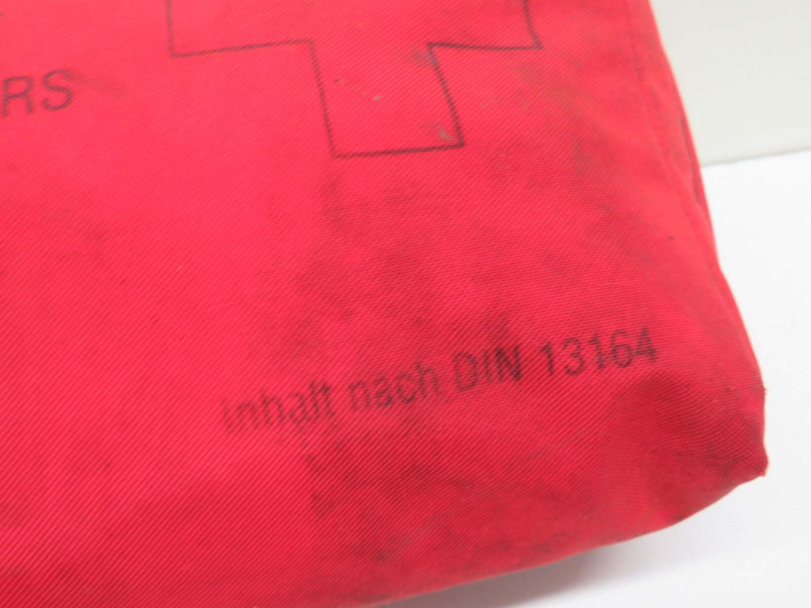 BMW E36 FIRST AID KIT 1991-1998 1658-28