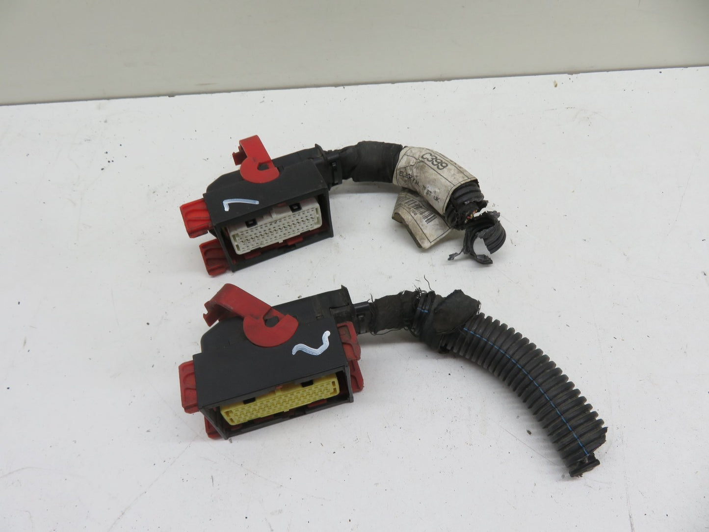 FIAT 500 ENIGNE ECU PLUGS CUT LOOM 2007-2012 1854-7