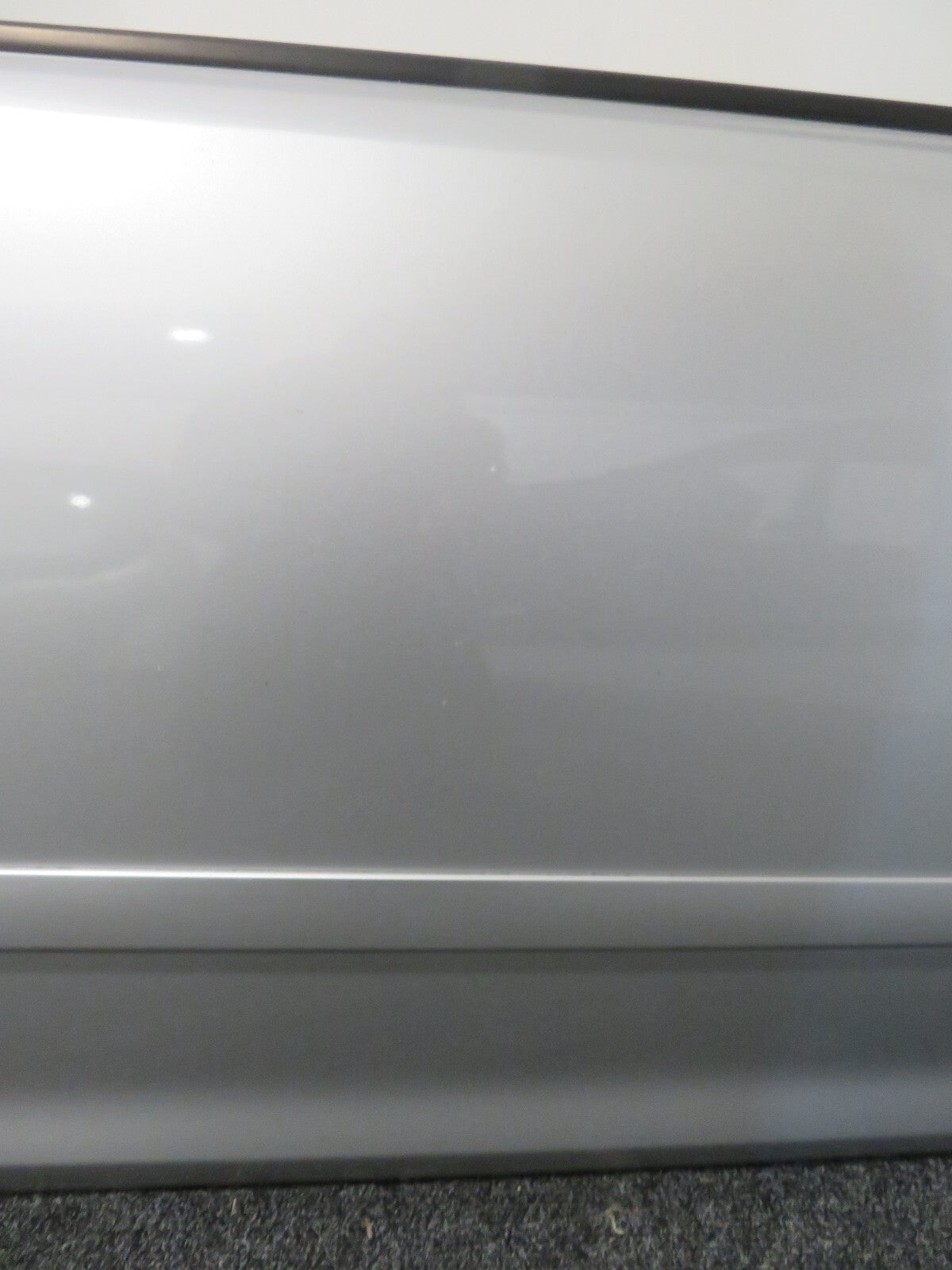 VAUXHALL CORSA D OS DRIVER SIDE DOOR WITH GLASS 3DR SILVER 2006-2010