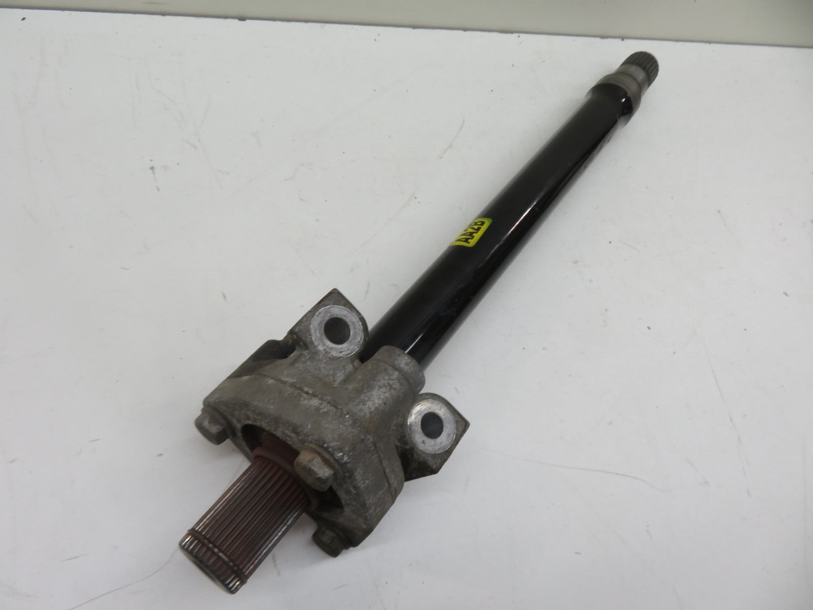 VAUXHALL MOKKA 1.7 CDTI OS DRIVER SIDE IDLER SHAFT 13101631 2012-2016 1147-1