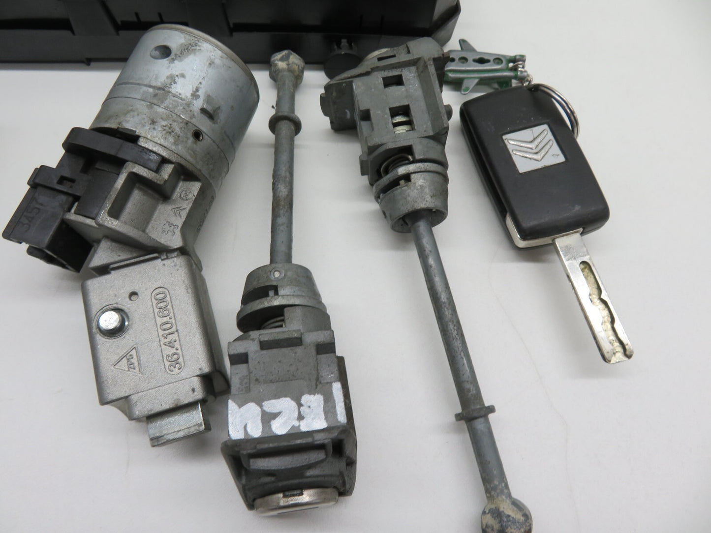 CITROEN C5 X7 ENGINE ECU LOCK SET 9663548180 2008-2015 1528