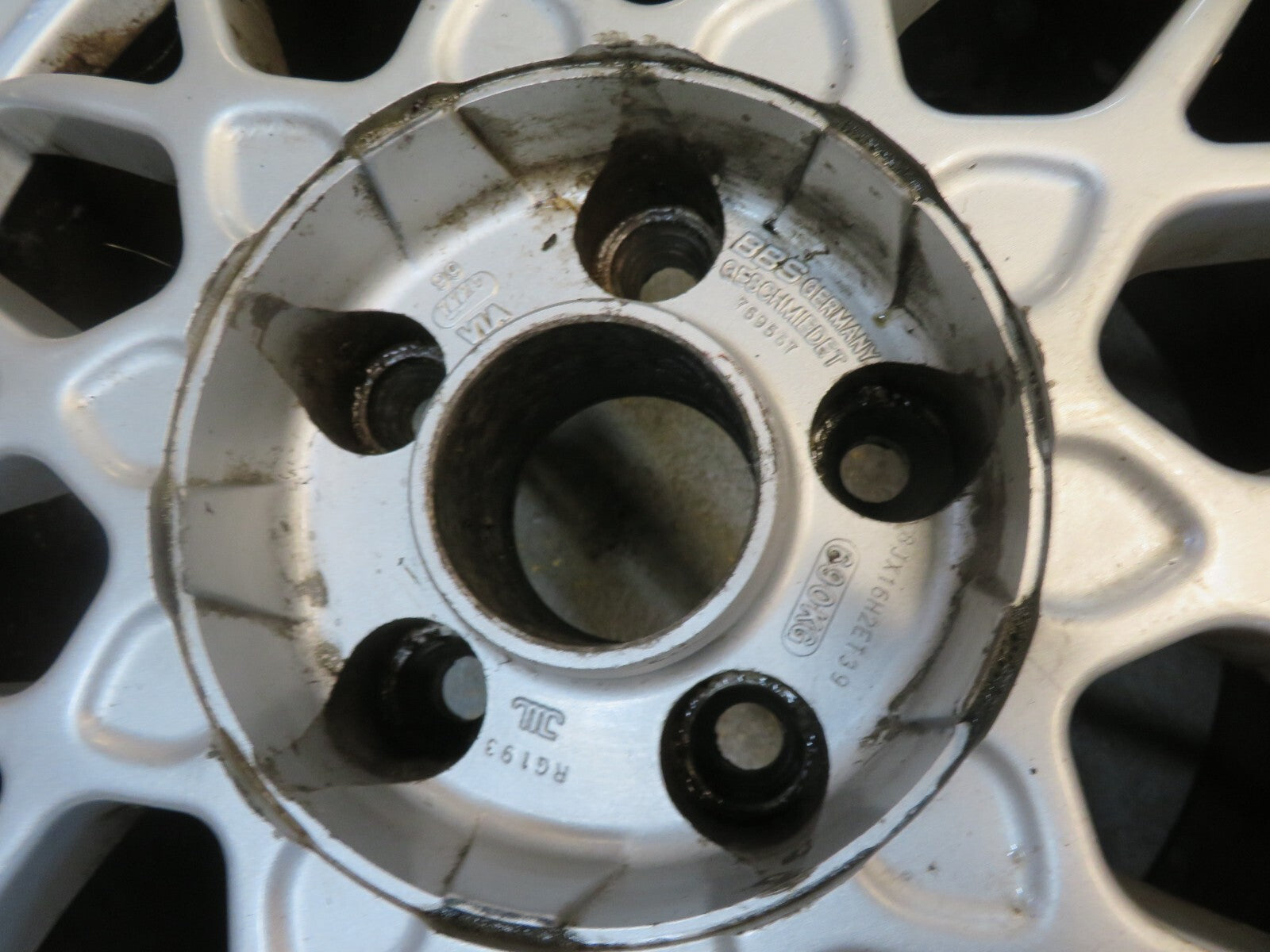 STAGGERED FITMENT 16" BBS ALLOY WHEELS X4 PCD 5 X 114.3 8J REAR 7J FRONT