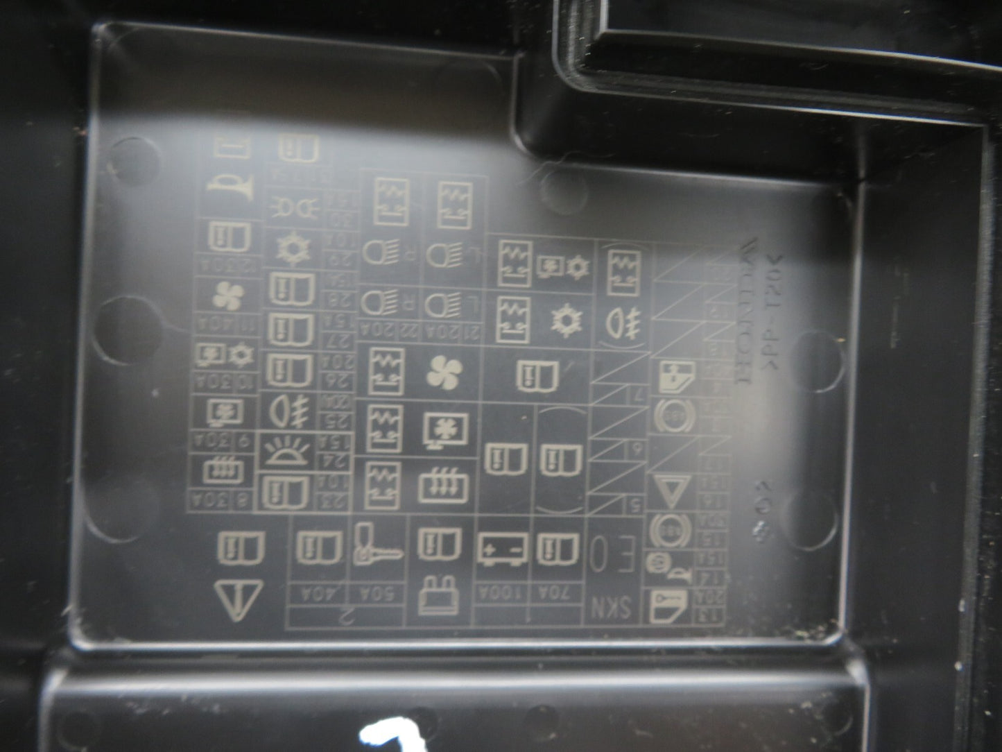 HONDA CRV MK2 2.2 DIESEL ENGINE BAY FUSE BOX COVER TRIM 2002-2006 #1200-2