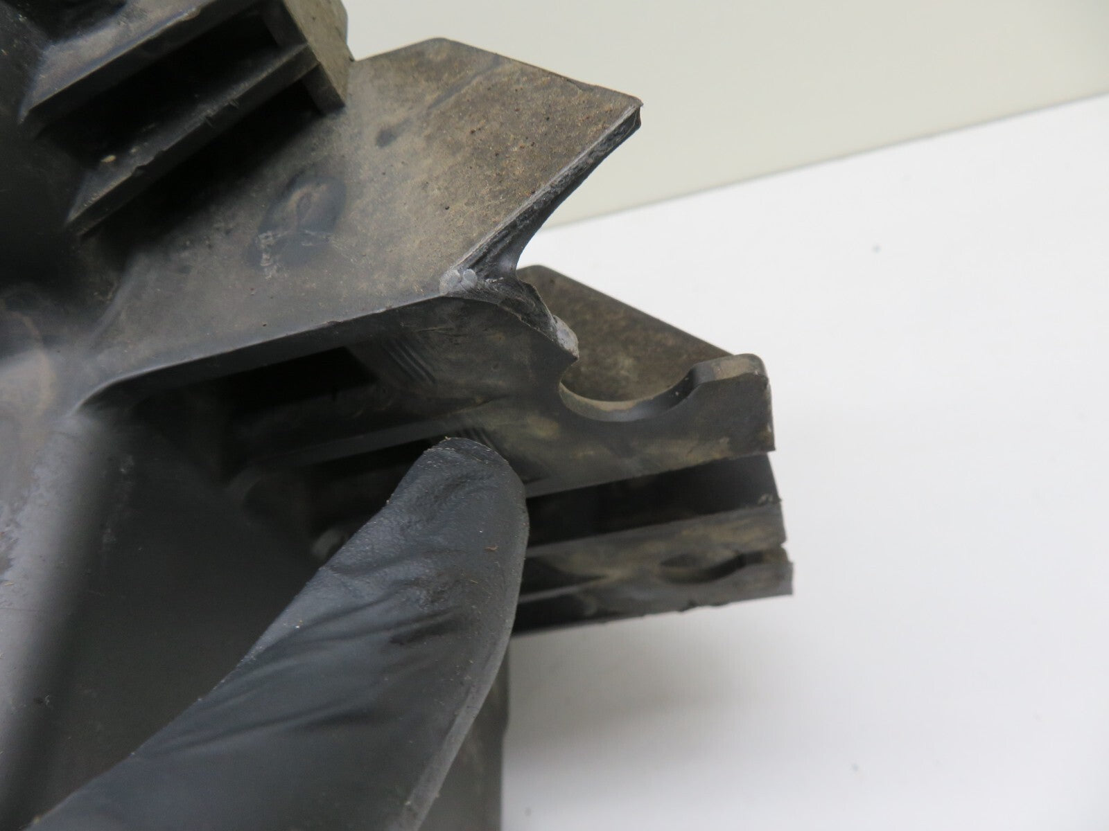 HONDA CRV MK2 2.2 DIESEL CTDI AIR FILTER BOX 2002-2006