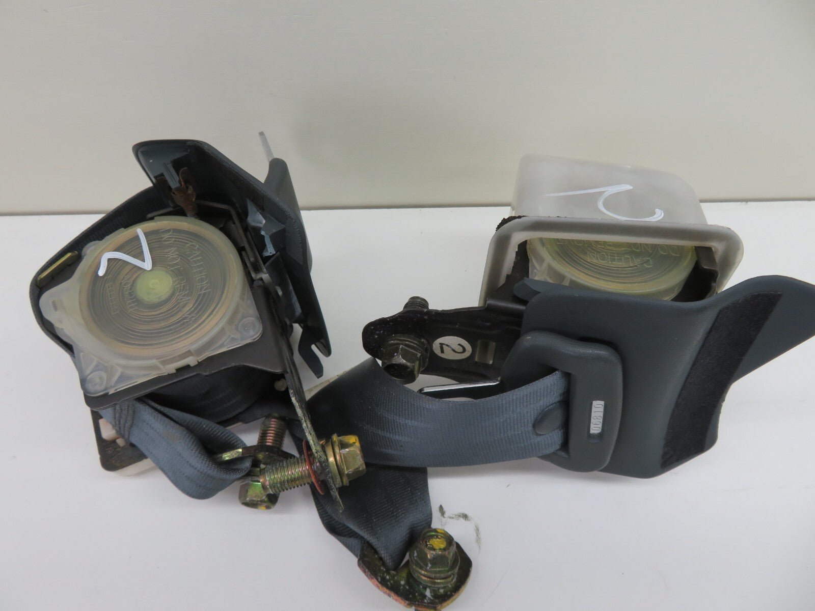 TOYOTA LEXUS SOARER SC400 REAR SEAT BELTS LEFT RIGHT 1991-1999 1242-2