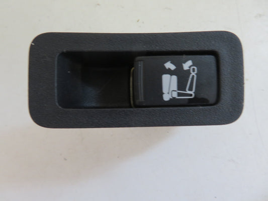 PEUGEOT 4007 OSR DRIVER SIDE SEAT FOLD DOWN SWITCH 8610A048 2007-2012 1315-17