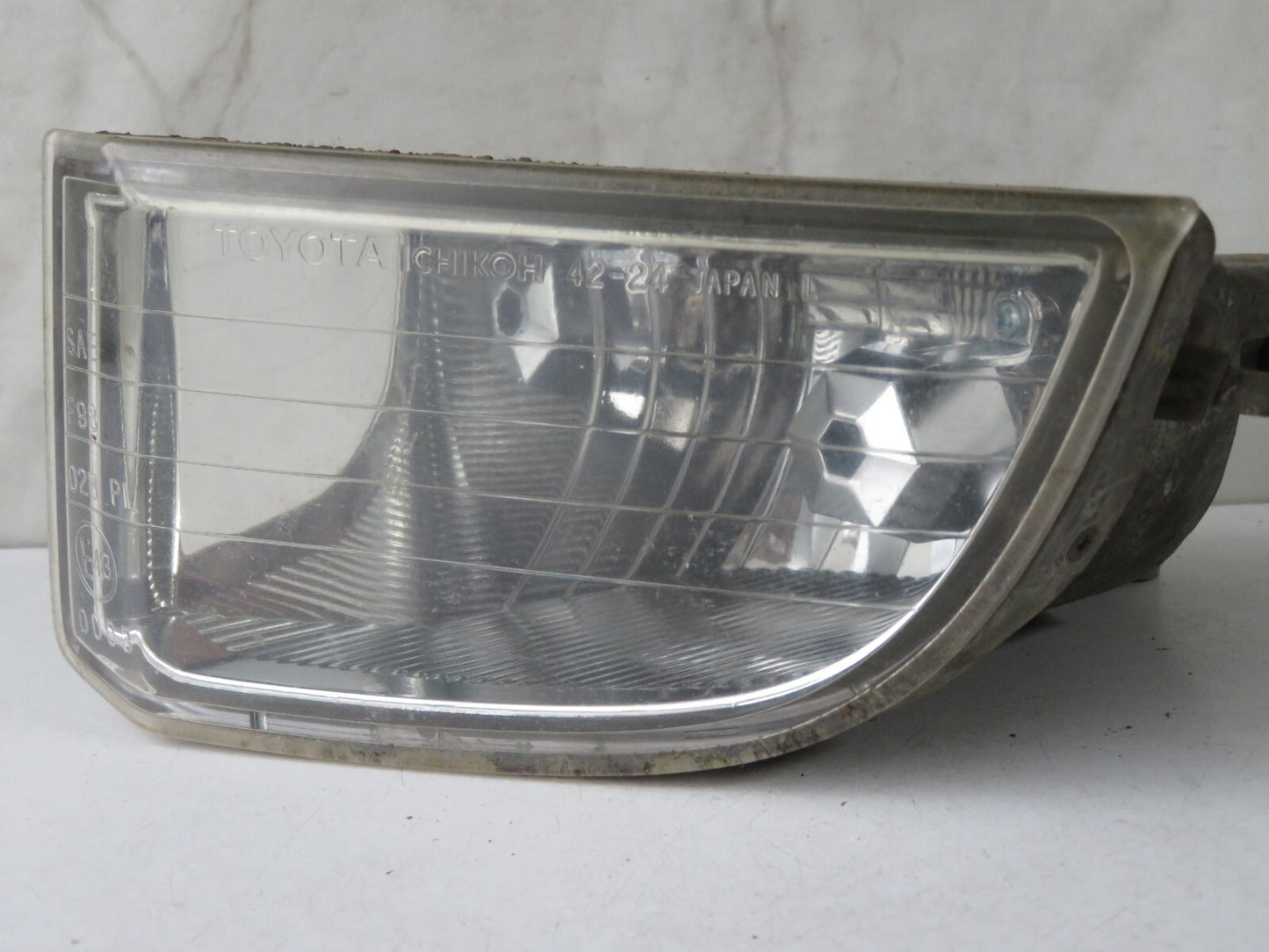 TOYOTA RAV 4 NS FRONT FOG LIGHT 2000-2005 MIX1209-4