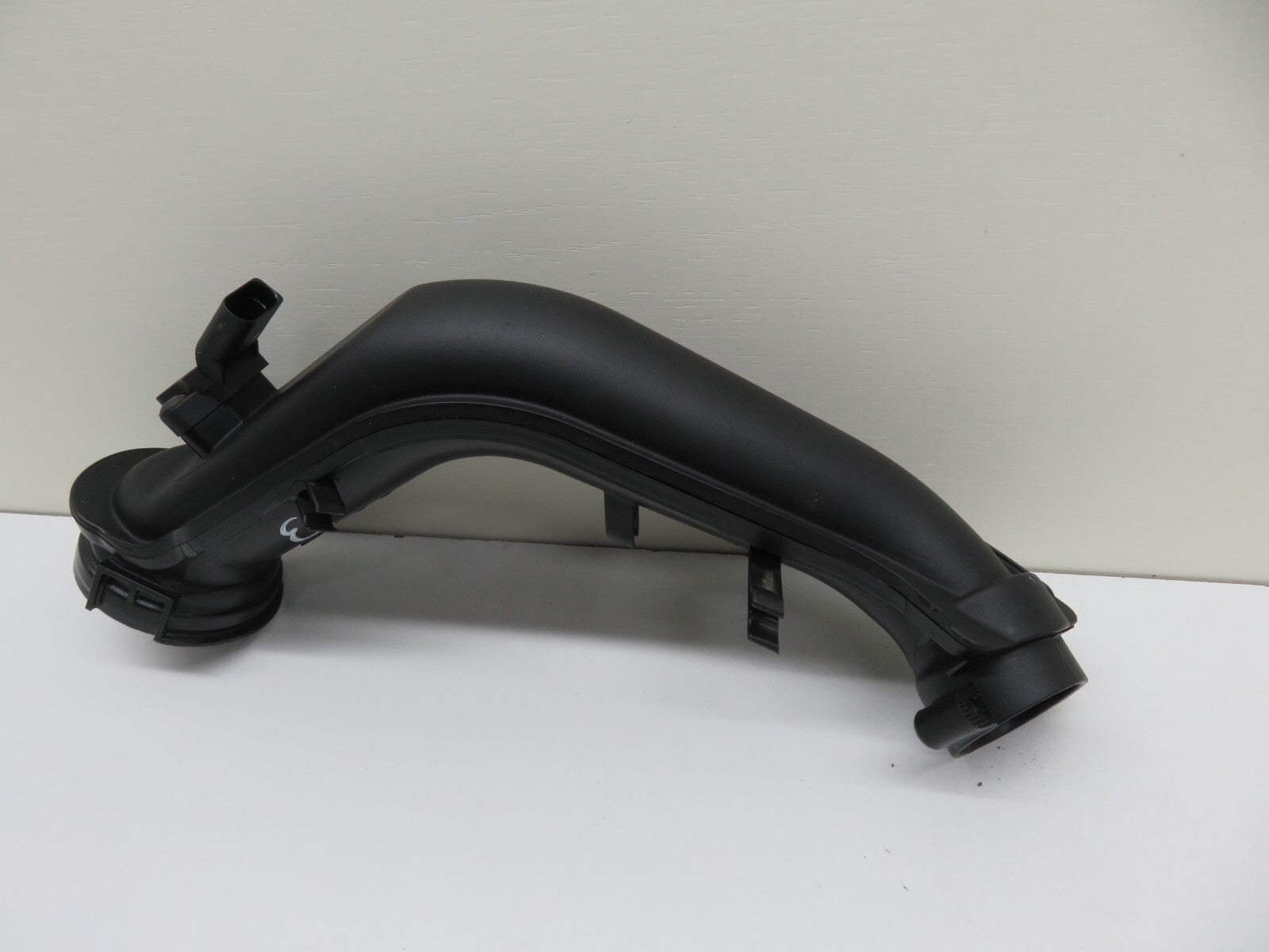 VOLKSWAGEN VW EOS 1.4 TSI INTERCOOLER PIPE 03C145673H MAP  2006-2010 1701-3