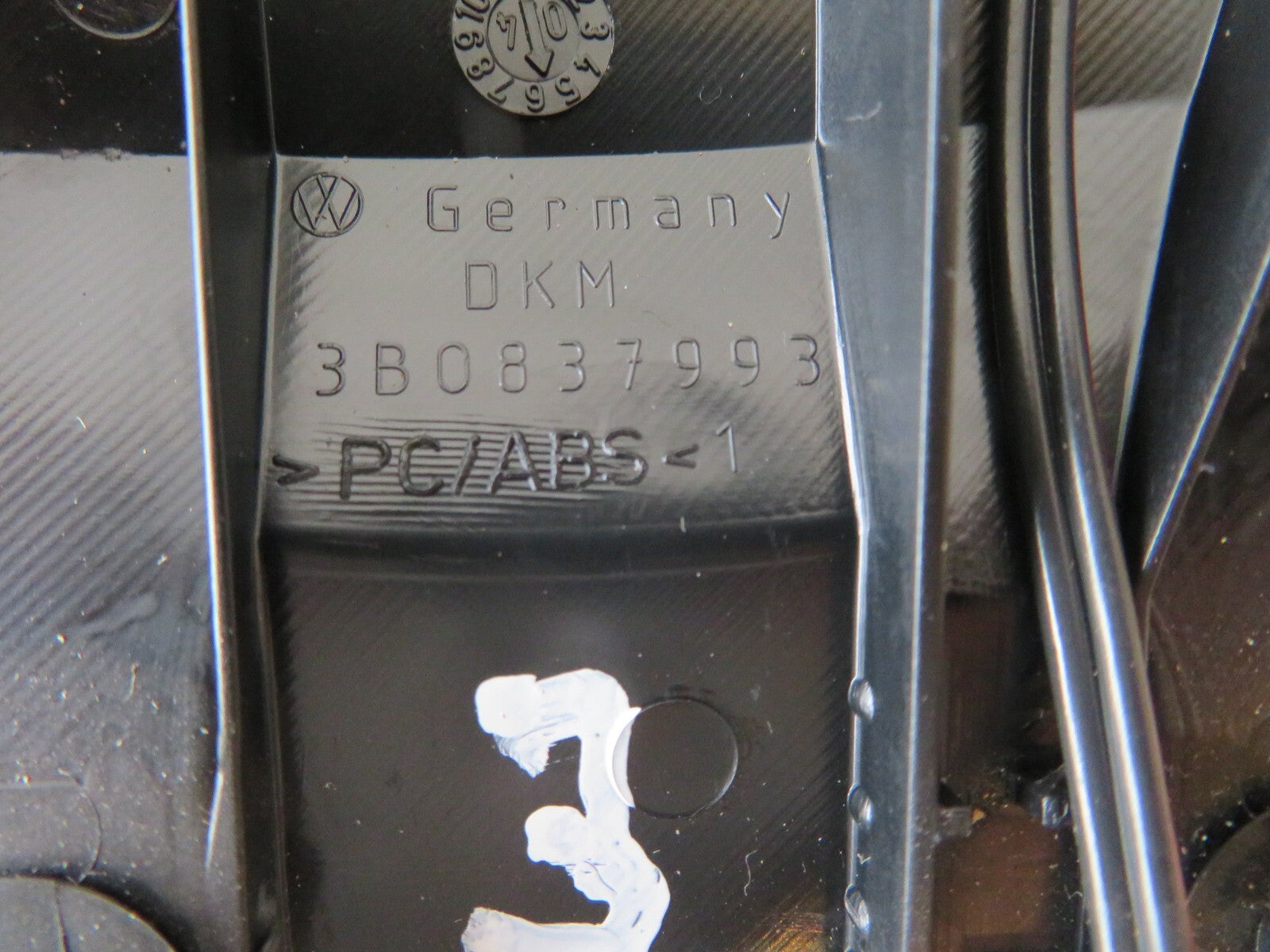 VOLKSWAGEN VW PASSAT B5.5 NS PASSENGER SIDE TWEETER 3B0035411F 01-05 AMS1348-3