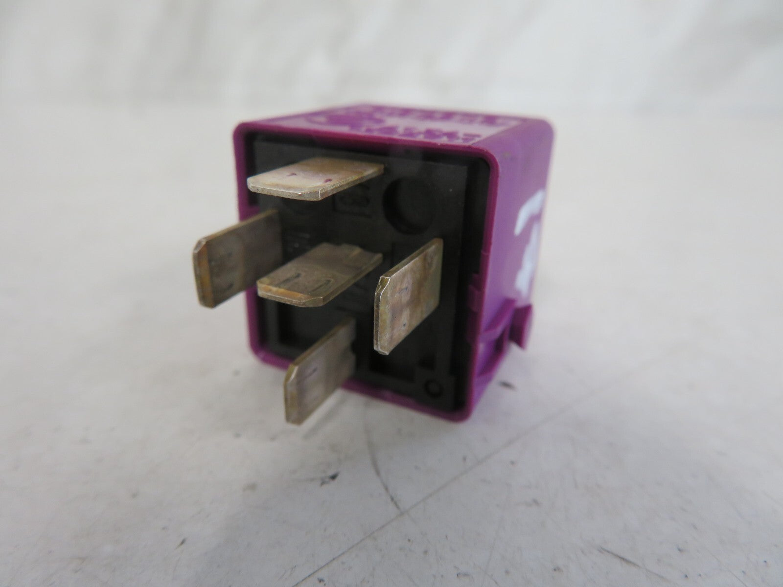 BMW 5 SERIES E39 RELAY 1388911 1996-2003 1518-17