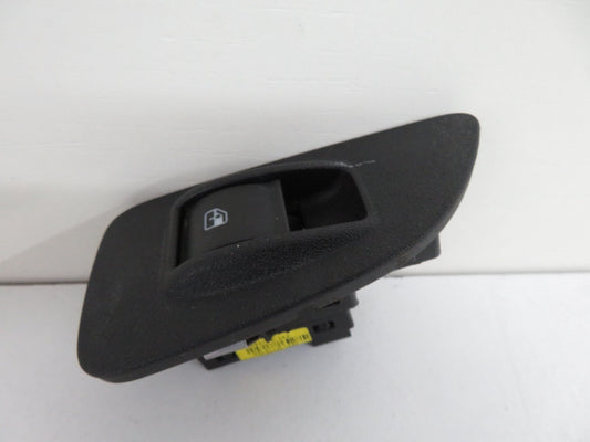 FIAT BRAVO OS RIGHT REAR WINDOW SWITCH 2008-2012 B6-8