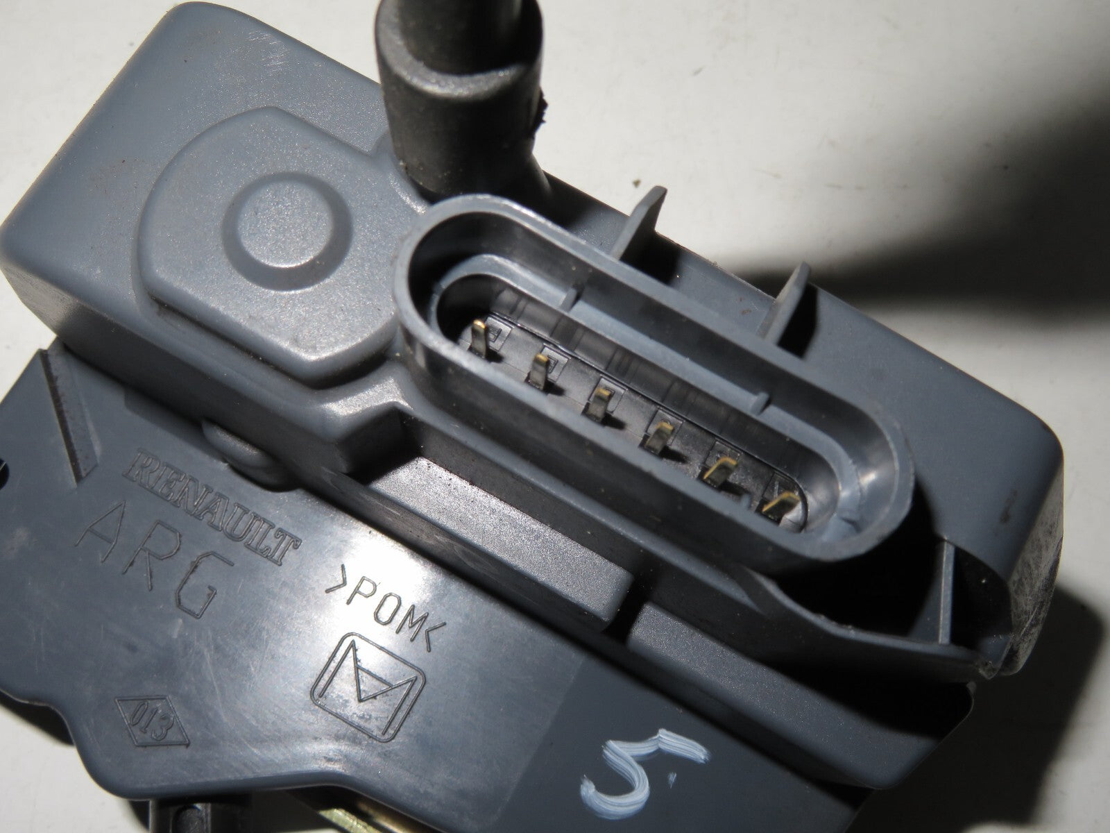 RENAULT LAGUNA ESTATE NSR DOOR LOCK CATCH 2001-2005 AMS1433-5