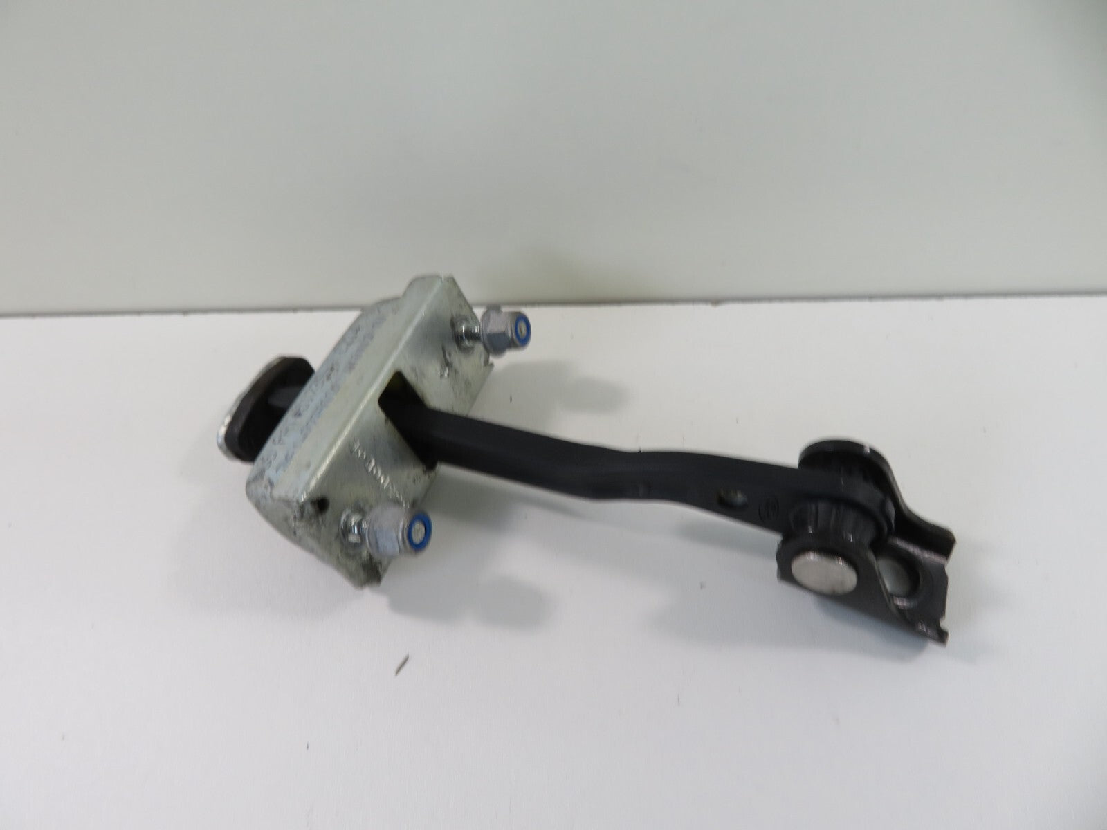 FORD C-MAX NSR LEFT REAR DOOR CHECK STRAP 2006-2010 1551-17