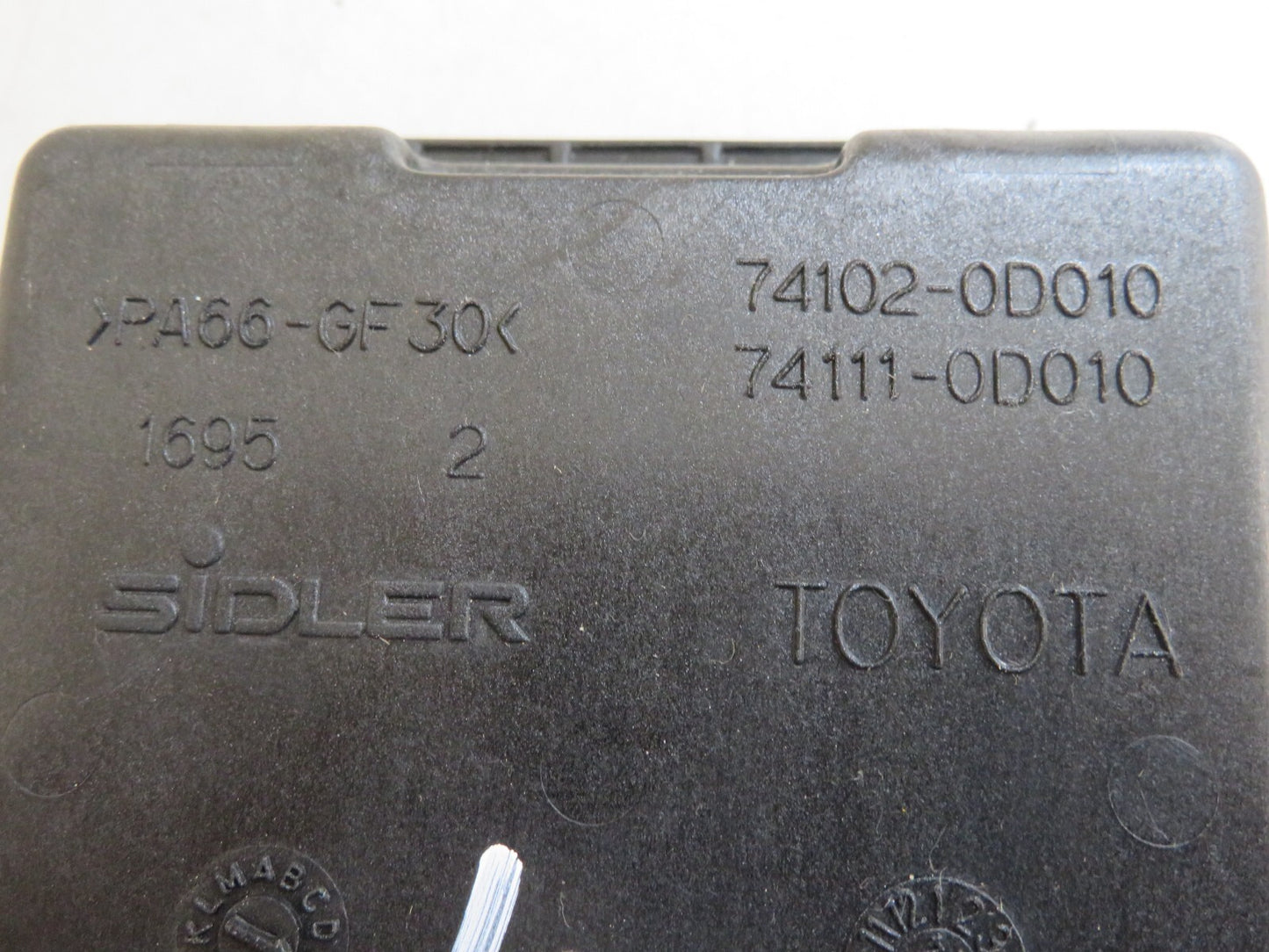 TOYOTA YARIS MK1 ASHTRAY 74102-0D010 1999-2005 AM1355-4