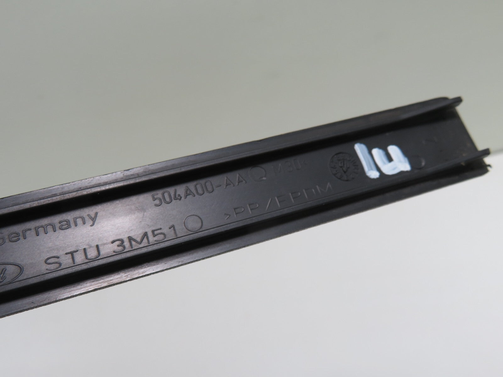 FORD C-MAX ROOF GUTTER TRIM 2006-2010 1511-14