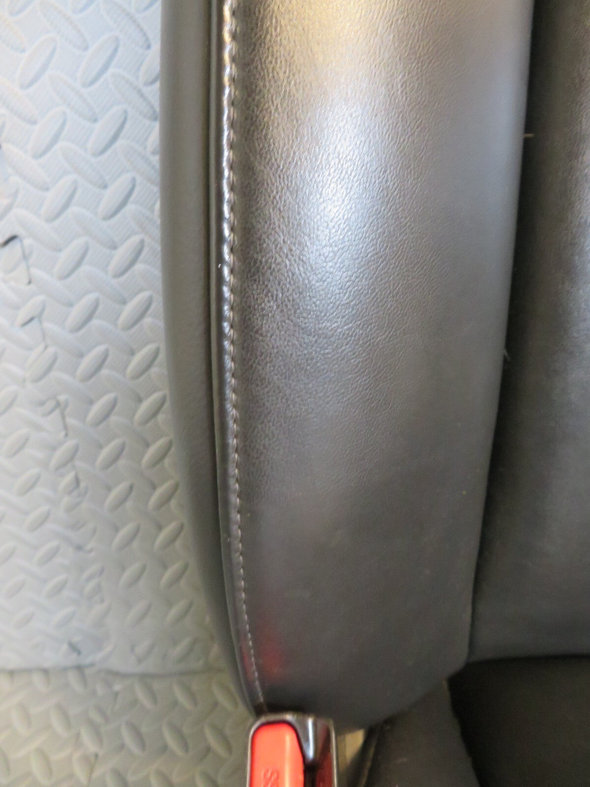 MAZDA CX7 NSF PASSENGER FRONT LEATHER SEAT 2009-2012