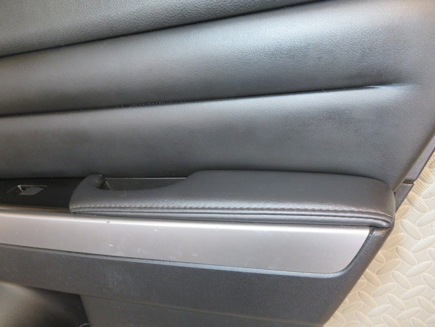 MAZDA CX7 OSR DOOR CARD 2010-2012