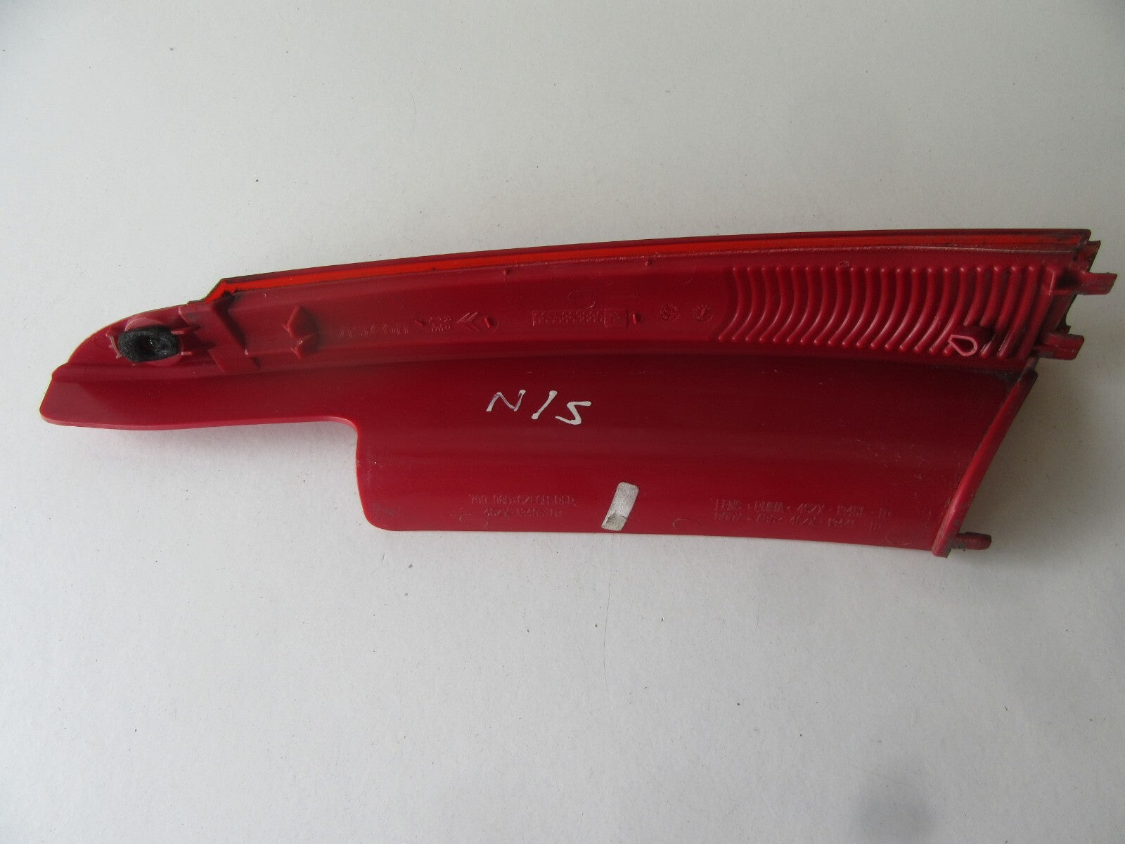 CITROEN C4 HATCHBACK NS REAR UPPER LIGHT REFLECTOR 9655863880 2004-2007 SK57