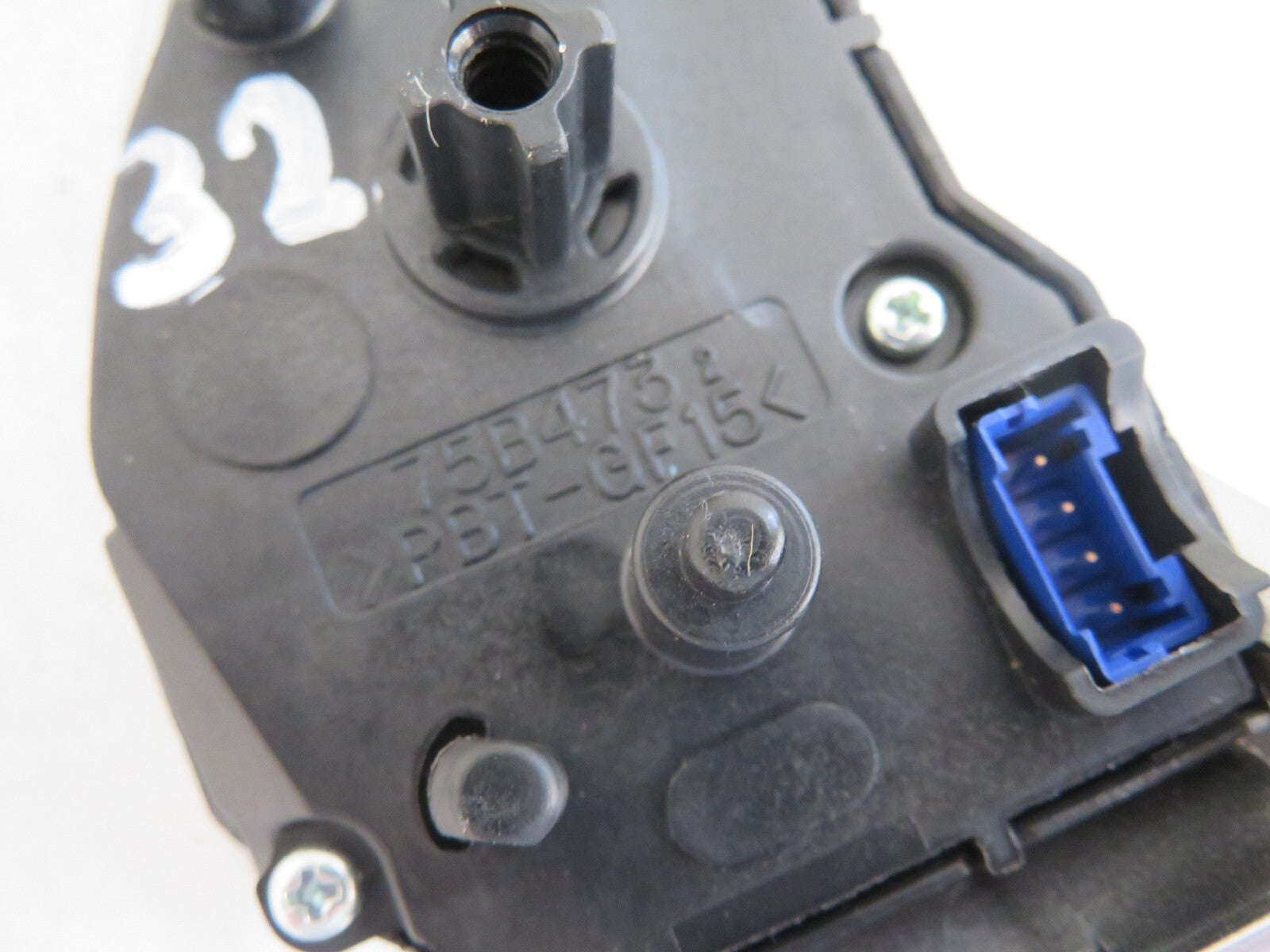 PEUGEOT 4007 STEERING WHEEL CRUISE CONTROL SWITCHES 75B473 2007-2012 1452-32